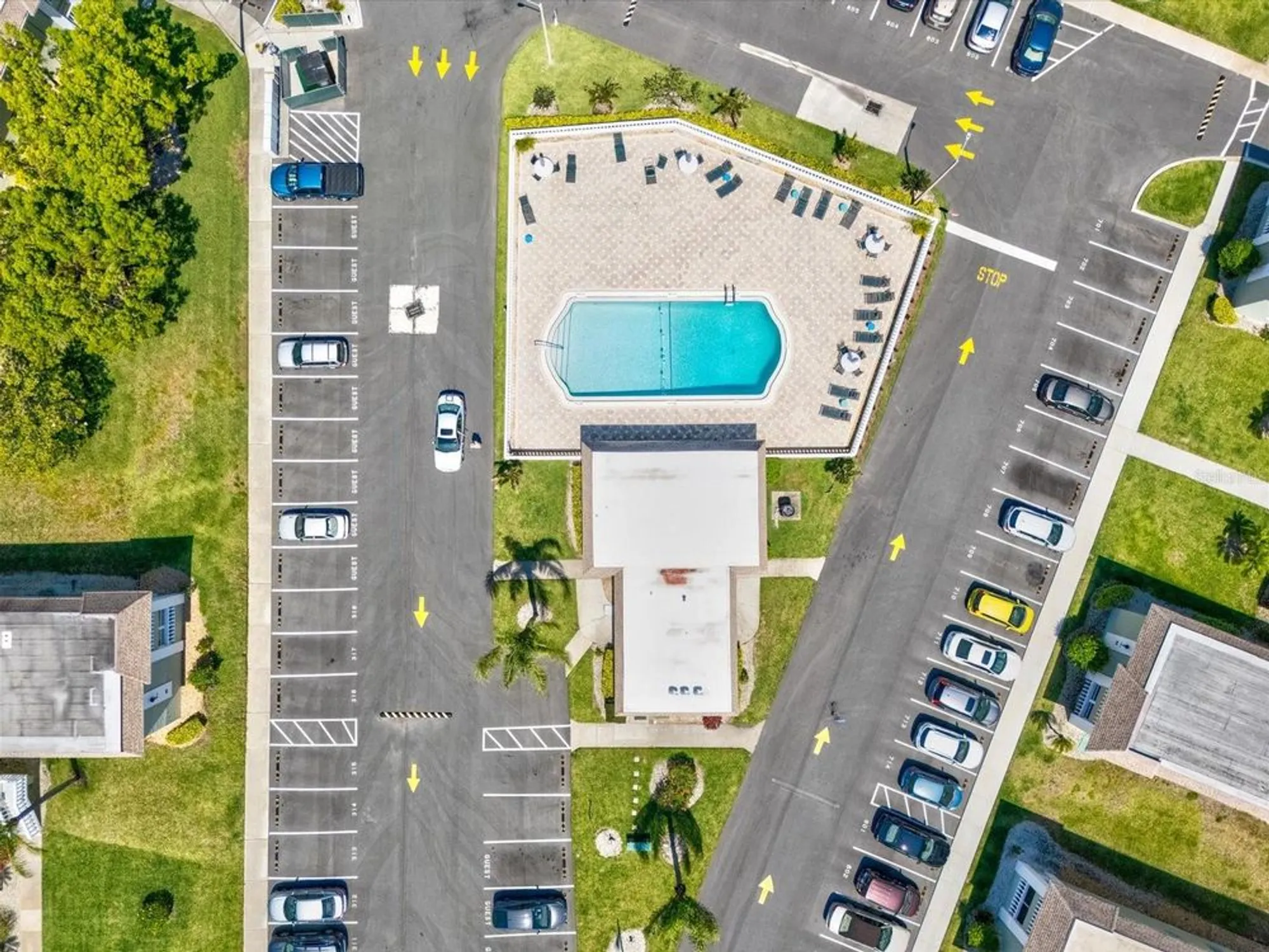 Property Slideshow image 21 of 27 | 3203 green dolphin st, Tarpon Springs, FL, 34689