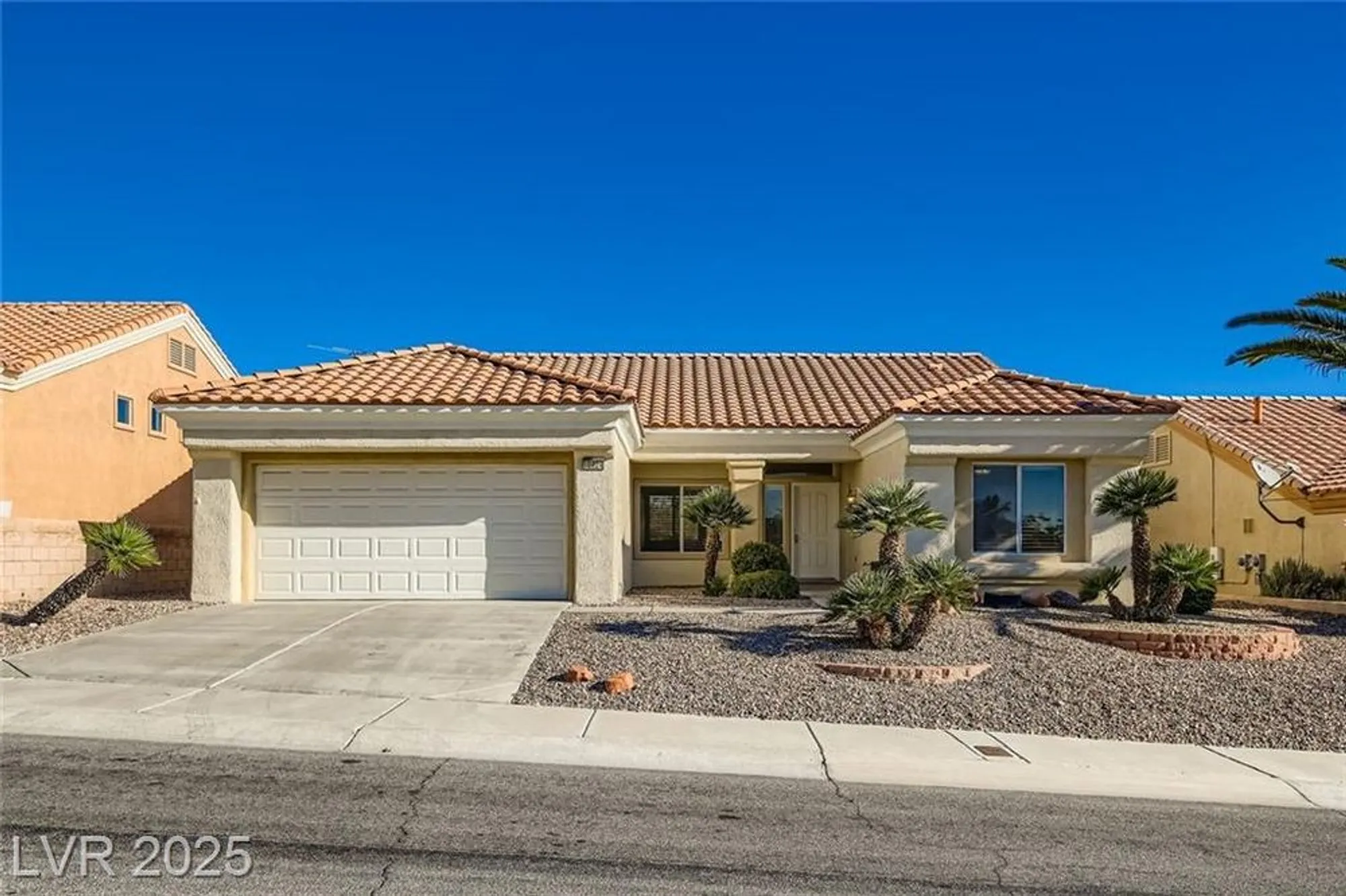 Property Slideshow image 6 of 33 | 10824 hot oak springs ave, Las Vegas, NV, 89134