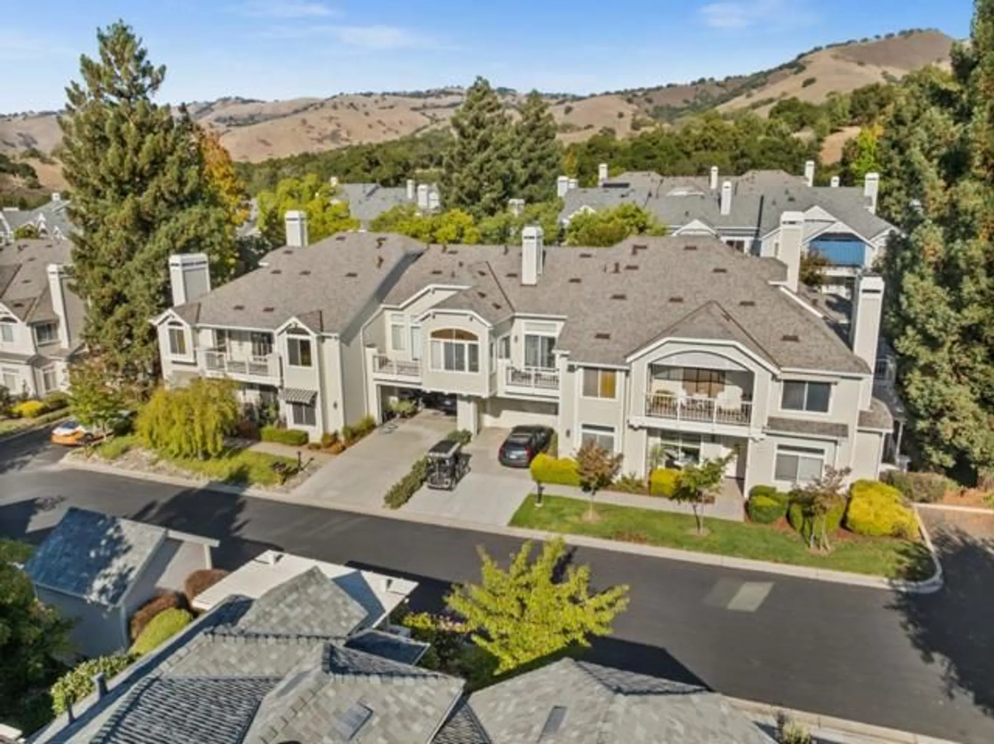 Property Slideshow image 26 of 36 | 7742 kilmarnok dr, San Jose, CA, 95135