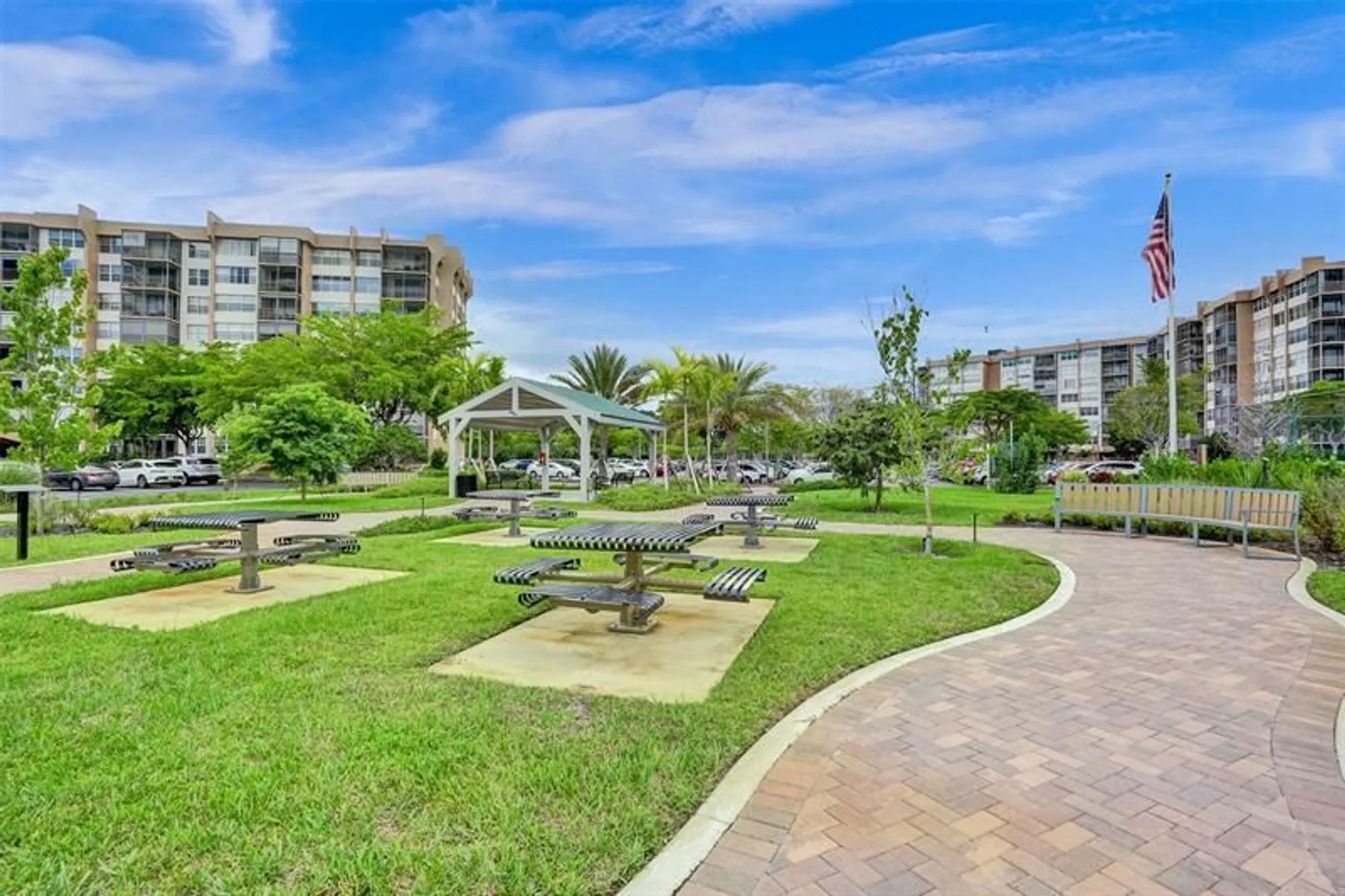 Property Slideshow image 60 of 71 | 1100 saint charles pl 612, Pembroke Pines, FL, 33026