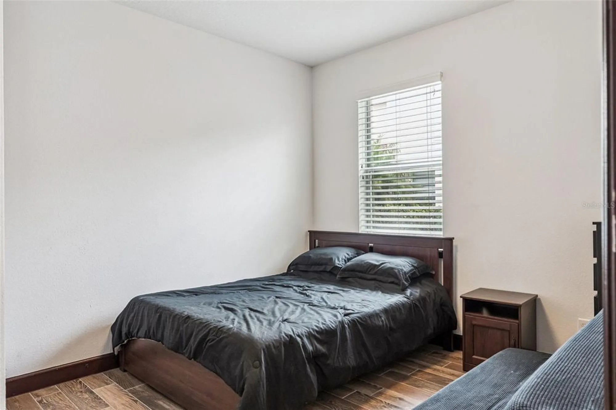 Property Slideshow image 11 of 54 | 11794 barletta dr, Orlando, FL, 32827