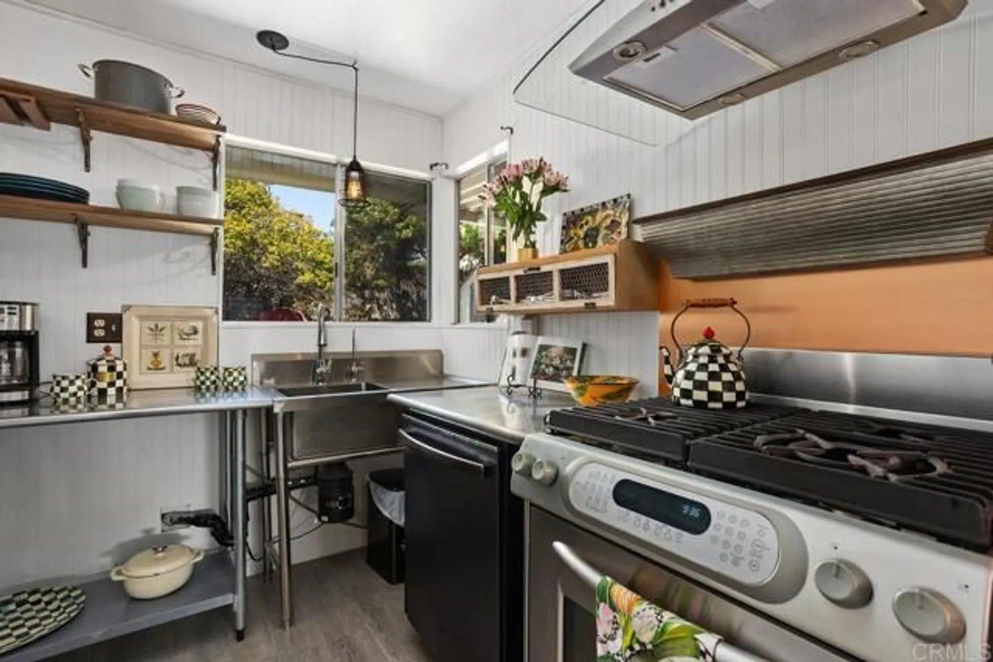 Property Slideshow image 12 of 43 | 1529 temple heights dr, Oceanside, CA, 92056