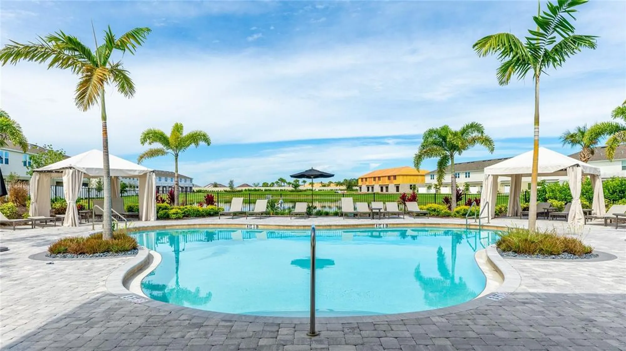 Property Slideshow image 21 of 26 | 3039 novara ln, Bradenton, FL, 34211