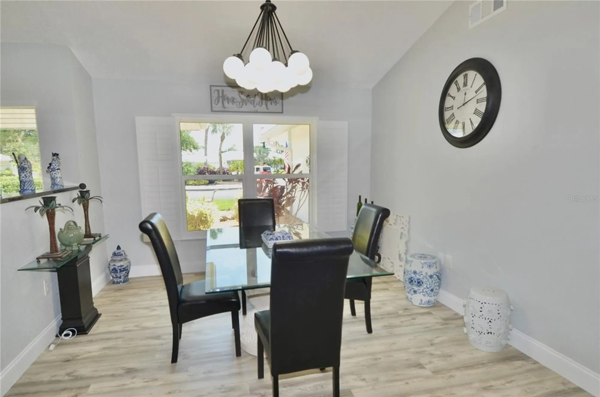 Property Slideshow image 18 of 77 | 611 paget dr, Venice, FL, 34293