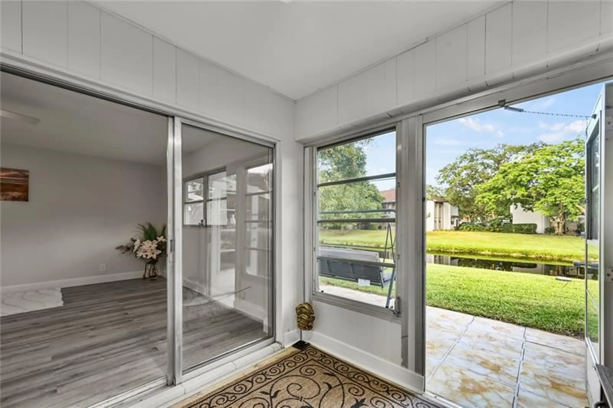 Property Slideshow image 33 of 73 | 1084 nw 83rd ave # 1084, Plantation, FL, 33322