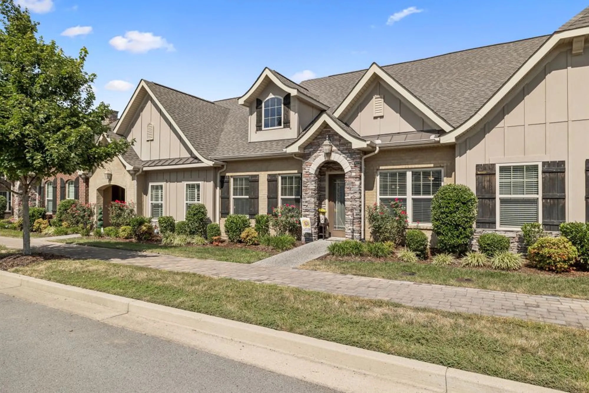 Property Slideshow image 8 of 42 | 161 winslow ct, Gallatin, TN, 37066