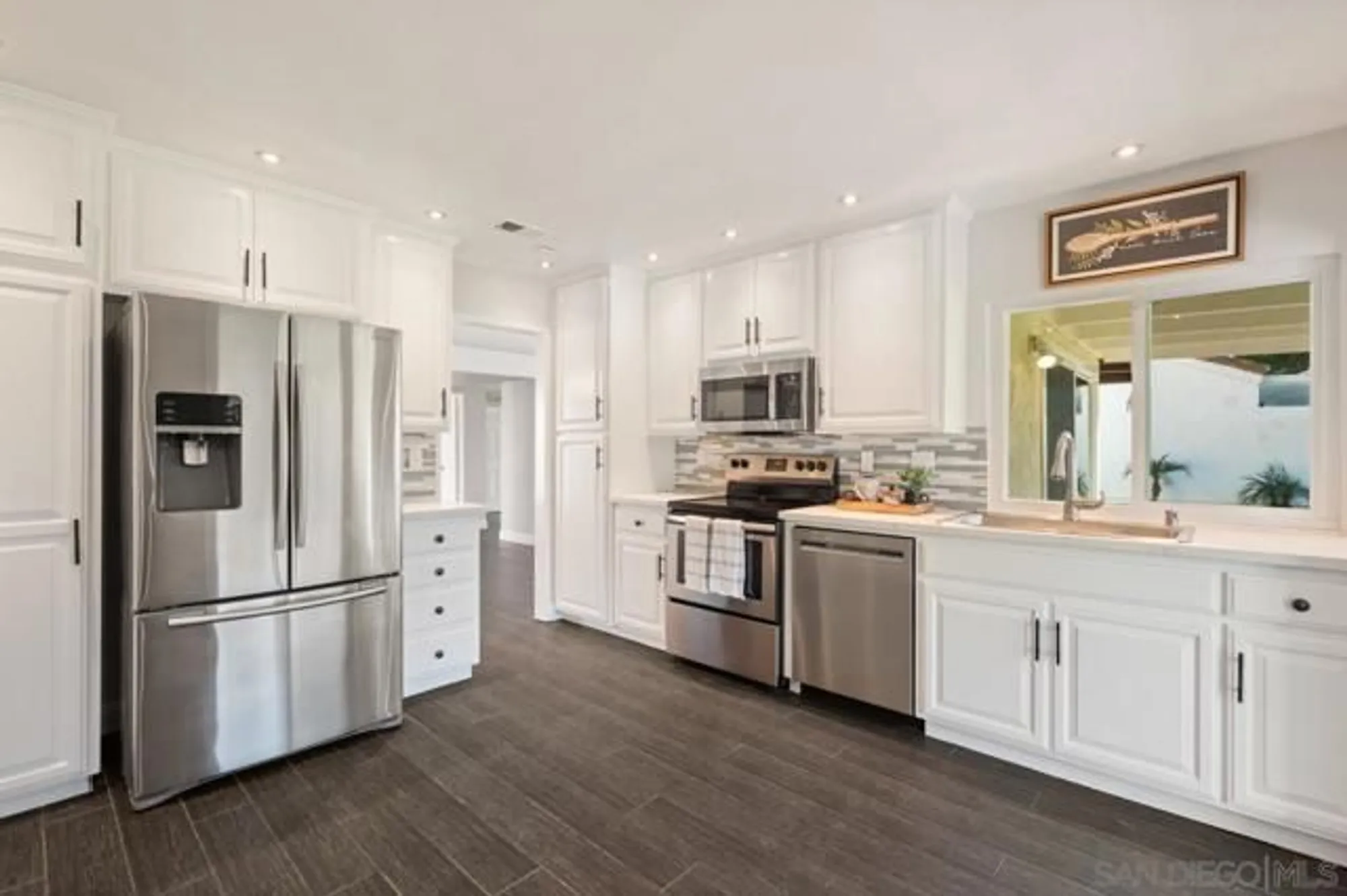 Property Slideshow image 14 of 39 | 17756 camino ancho, San Diego, CA, 92128