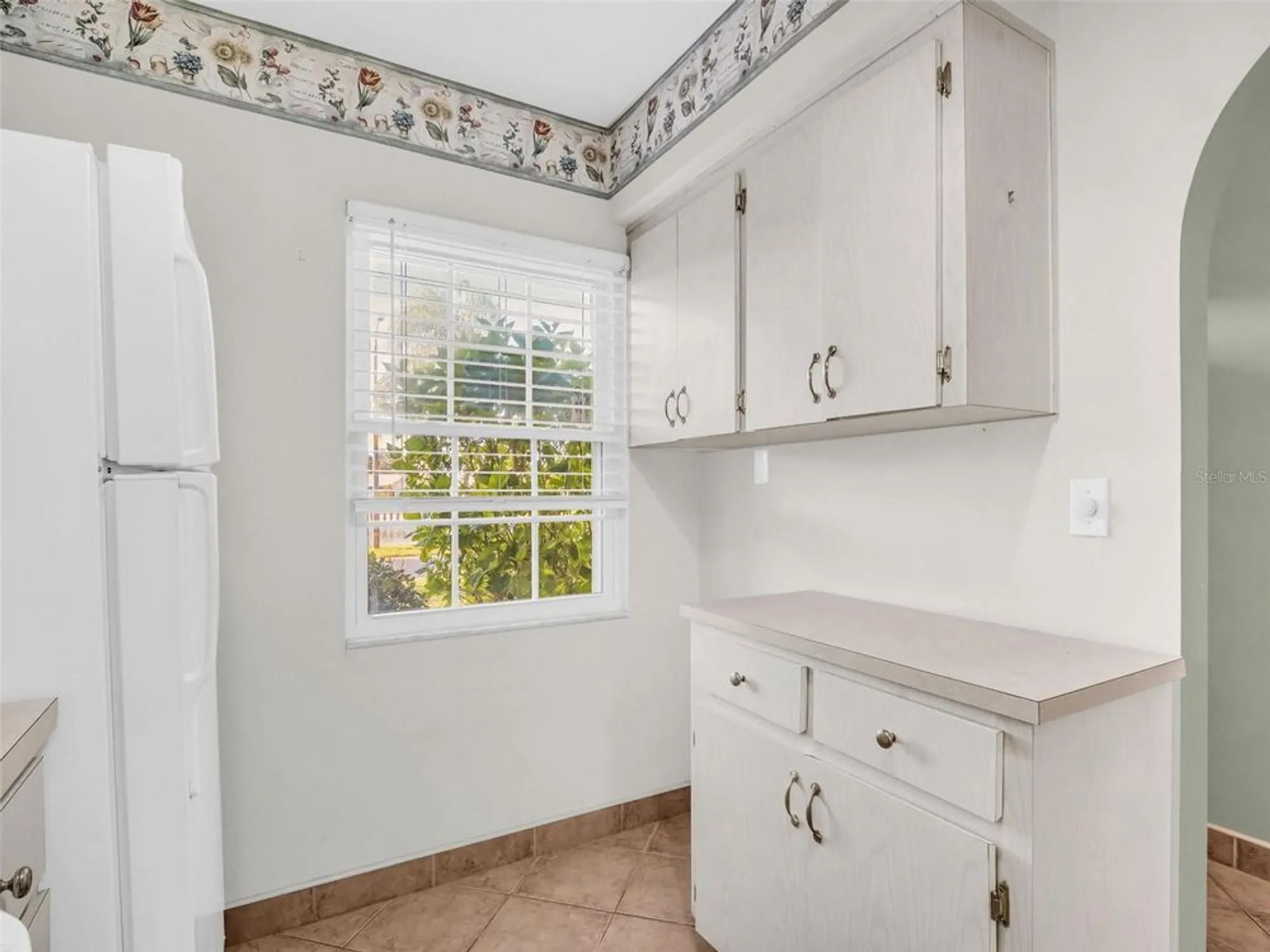 Property Slideshow image 11 of 62 | 3109 mission grove dr d, Palm Harbor, FL, 34684