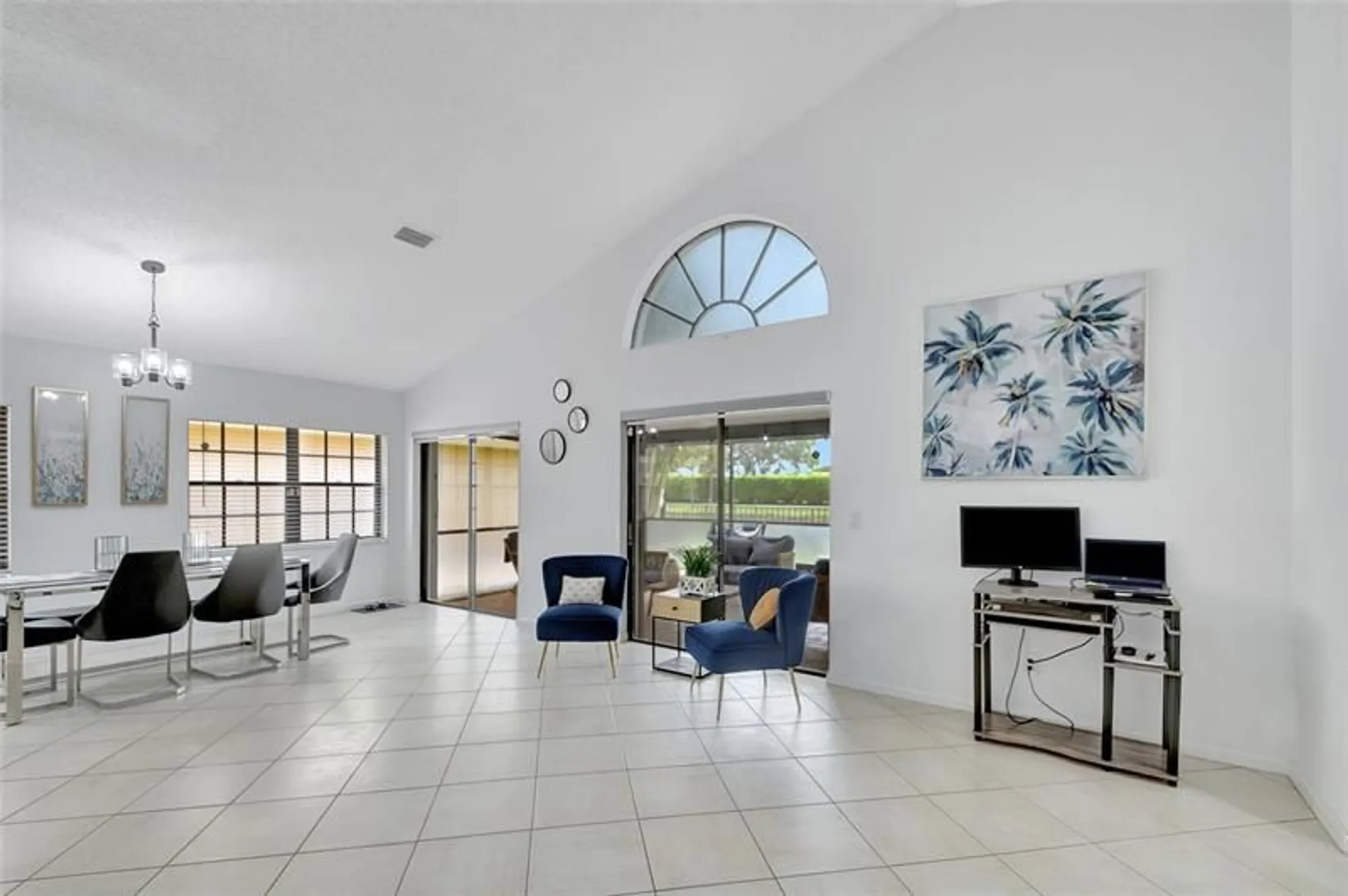 Property Slideshow image 11 of 18 | 8071 popash ct, Boynton Beach, FL, 33472