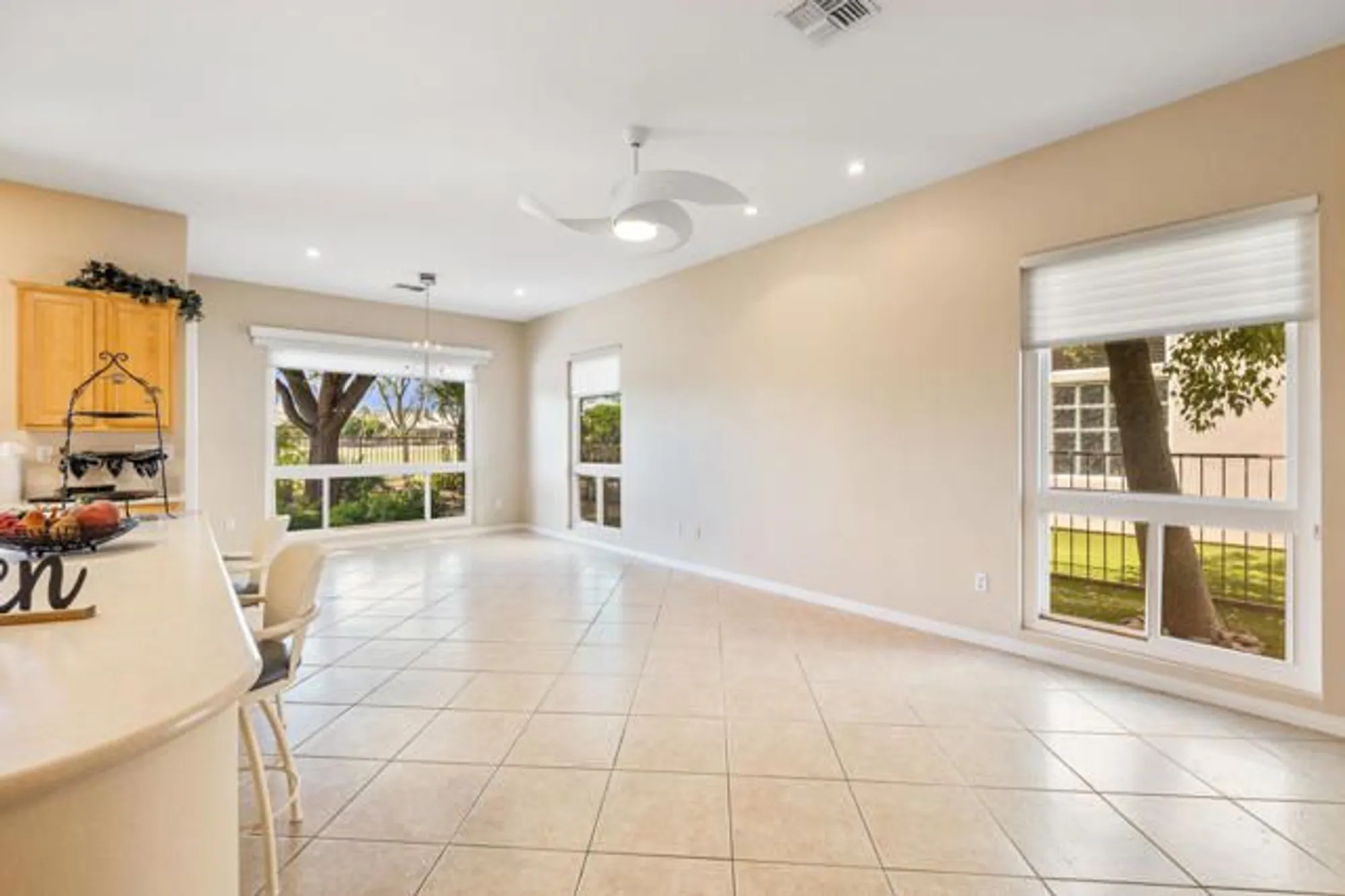 Property Slideshow image 18 of 55 | 78625 sunrise canyon ave, Palm Desert, CA, 92211