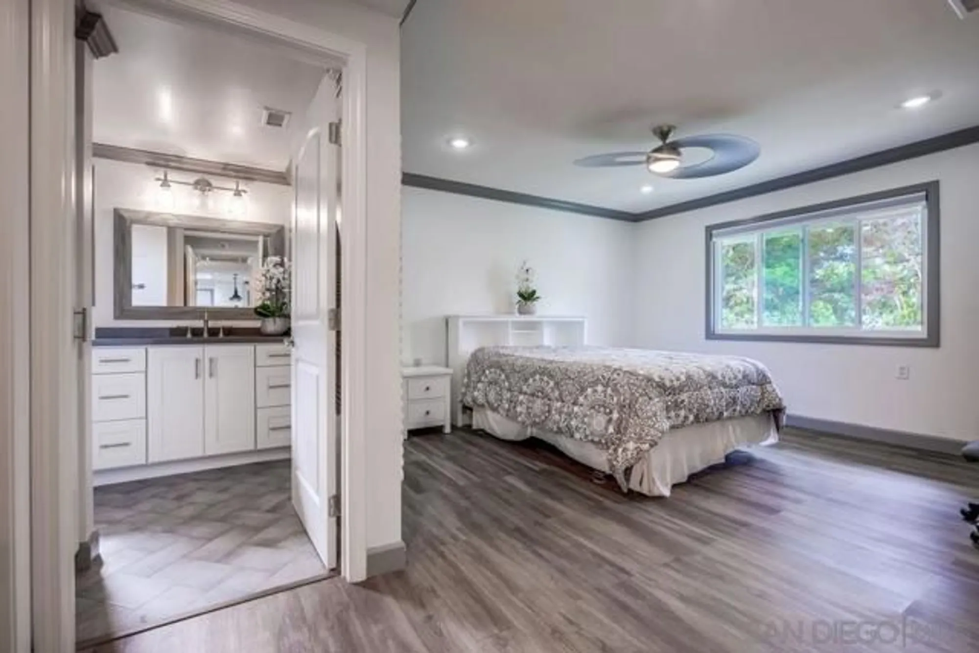 Property Slideshow image 16 of 29 | 3253 san amadeo n, Laguna Woods, CA, 92637