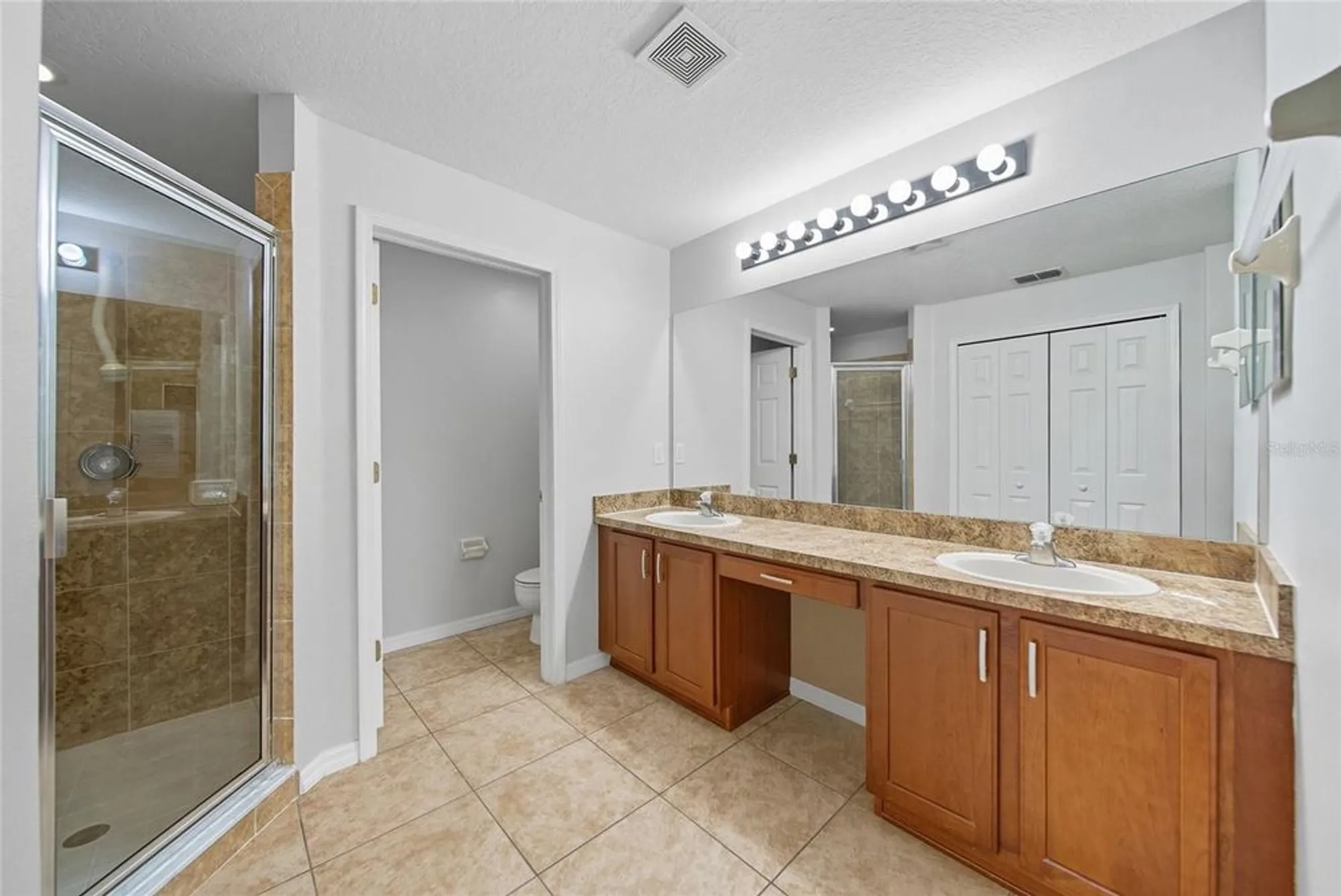 Property Slideshow image 15 of 43 | 9427 rolling cir, San Antonio, FL, 33576
