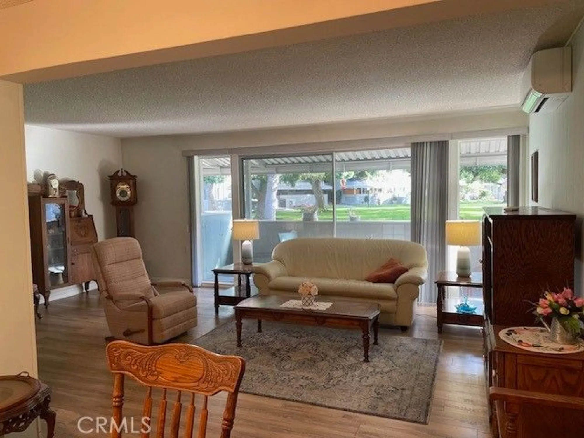 Property Slideshow image 9 of 27 | 13342 del monte dr apt 5g, Seal Beach, CA, 90740