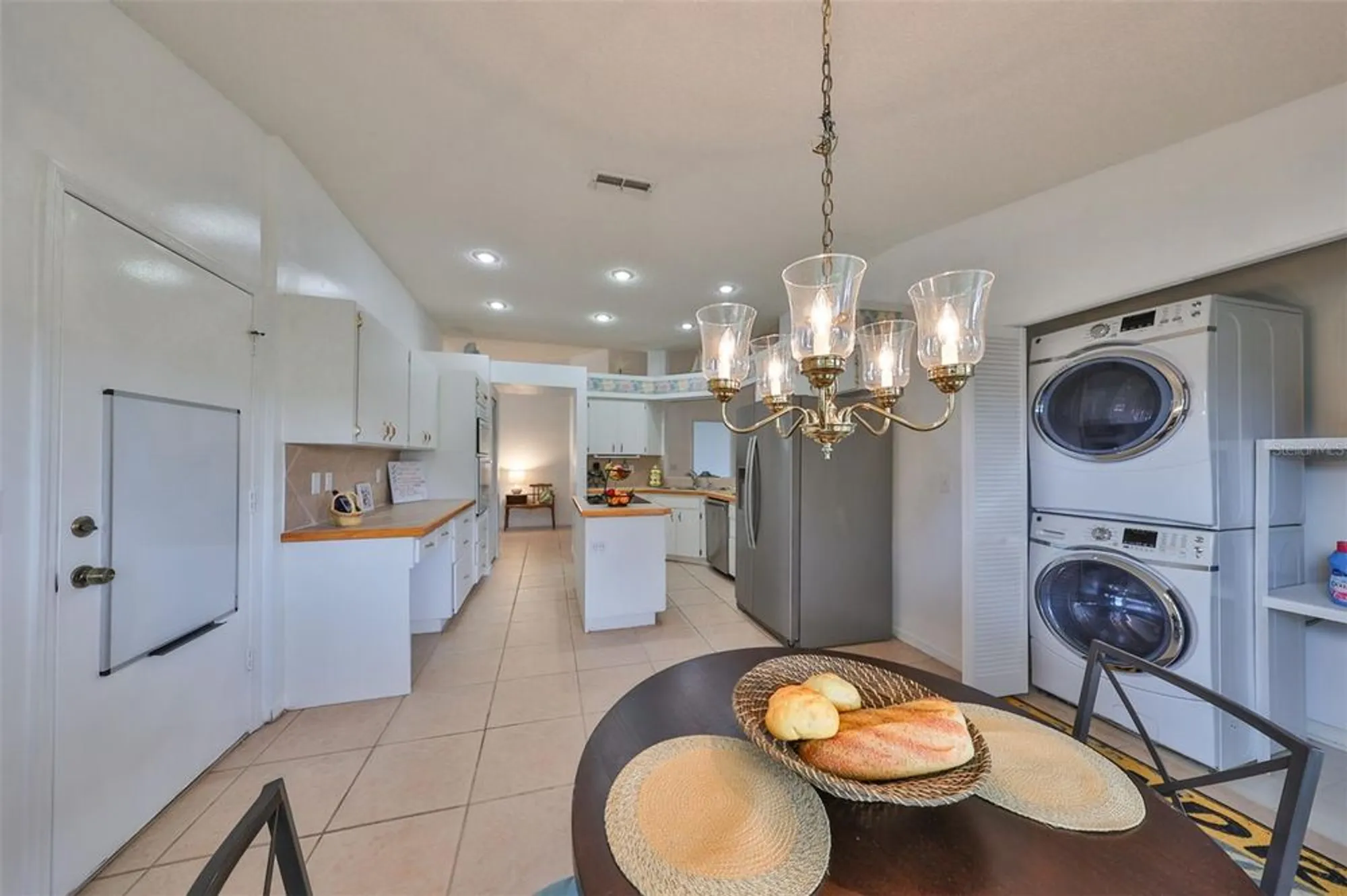 Property Slideshow image 11 of 42 | 902 mcdaniel st, Sun City Center, FL, 33573