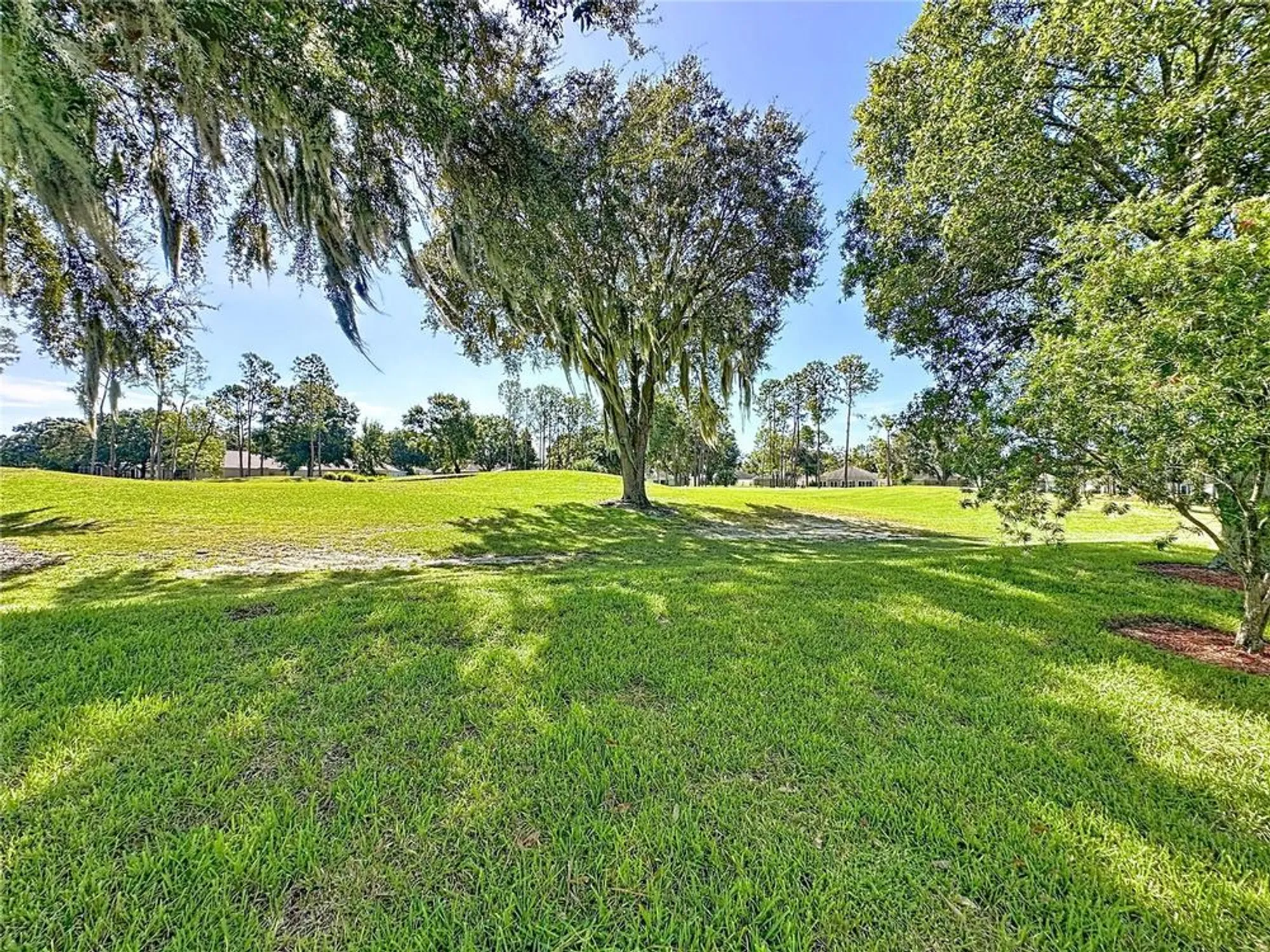 Property Slideshow image 39 of 89 | 3508 westerham dr, Clermont, FL, 34711