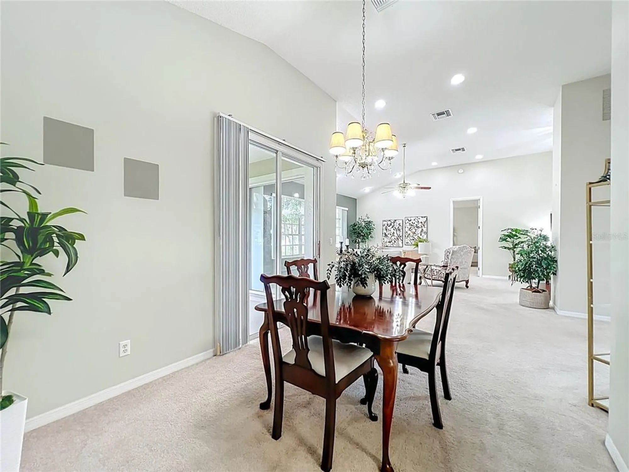 Property Slideshow image 19 of 73 | 5902 princess diana ct, Leesburg, FL, 34748