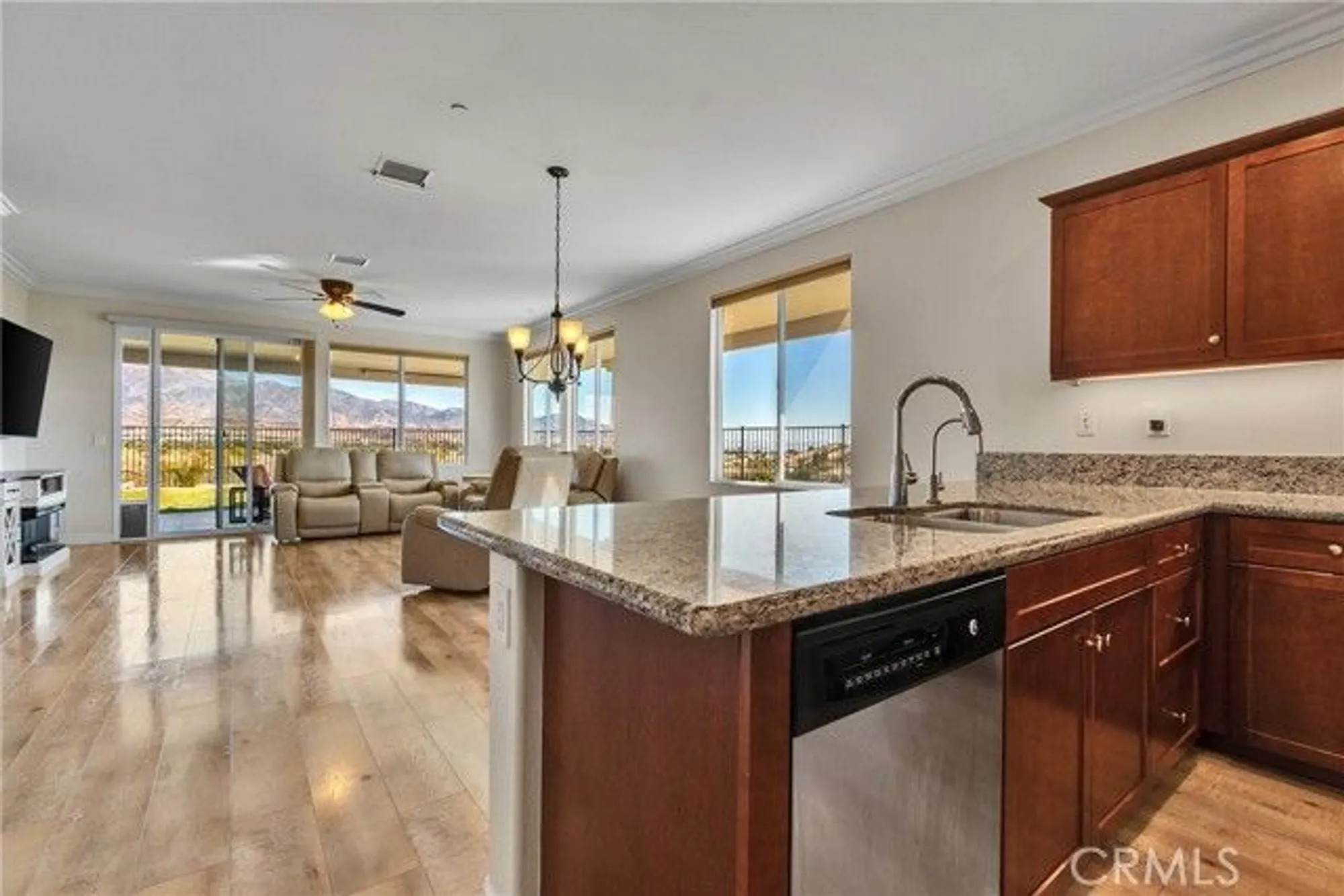 Property Slideshow image 16 of 49 | 428 saddlerock, Beaumont, CA, 92223