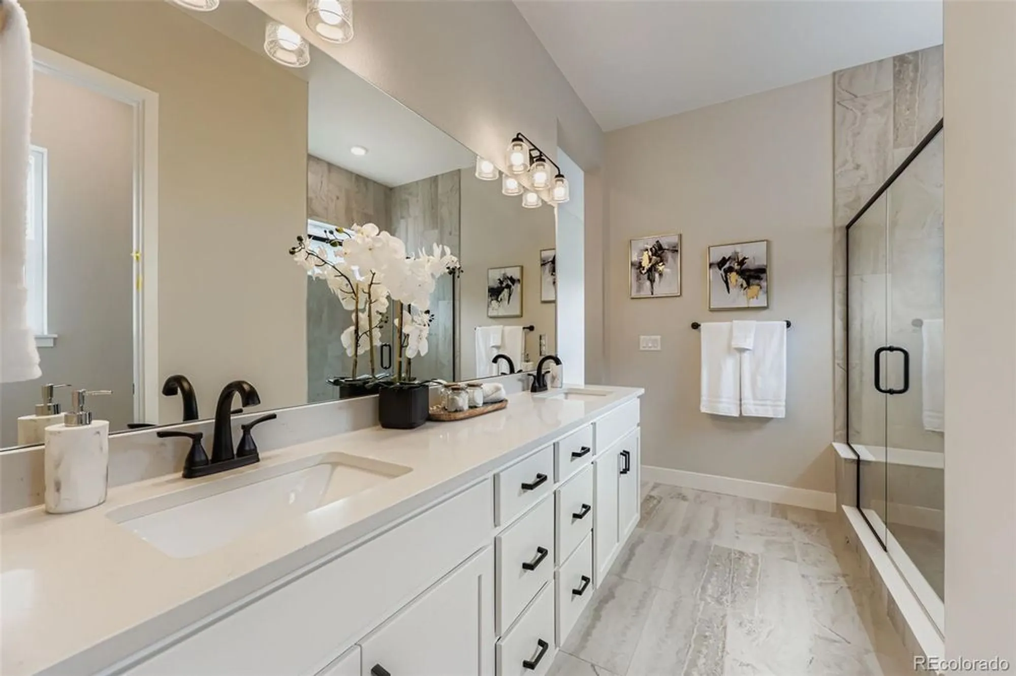 Property Slideshow image 17 of 39 | 2165 grayside cir, Castle Rock, CO, 80109