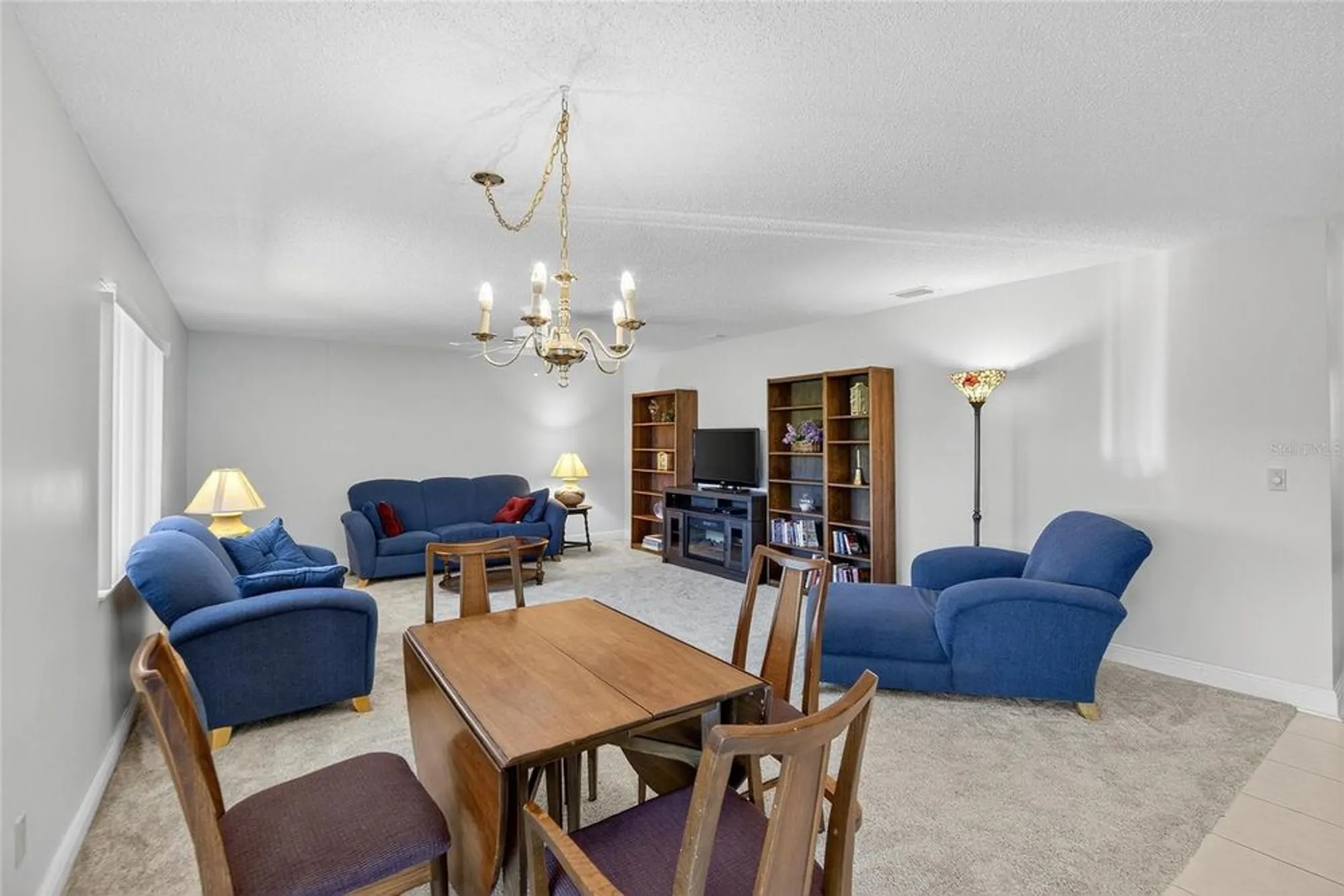 Property Slideshow image 10 of 84 | 1015 harefield cir # 1015, Sun City Center, FL, 33573