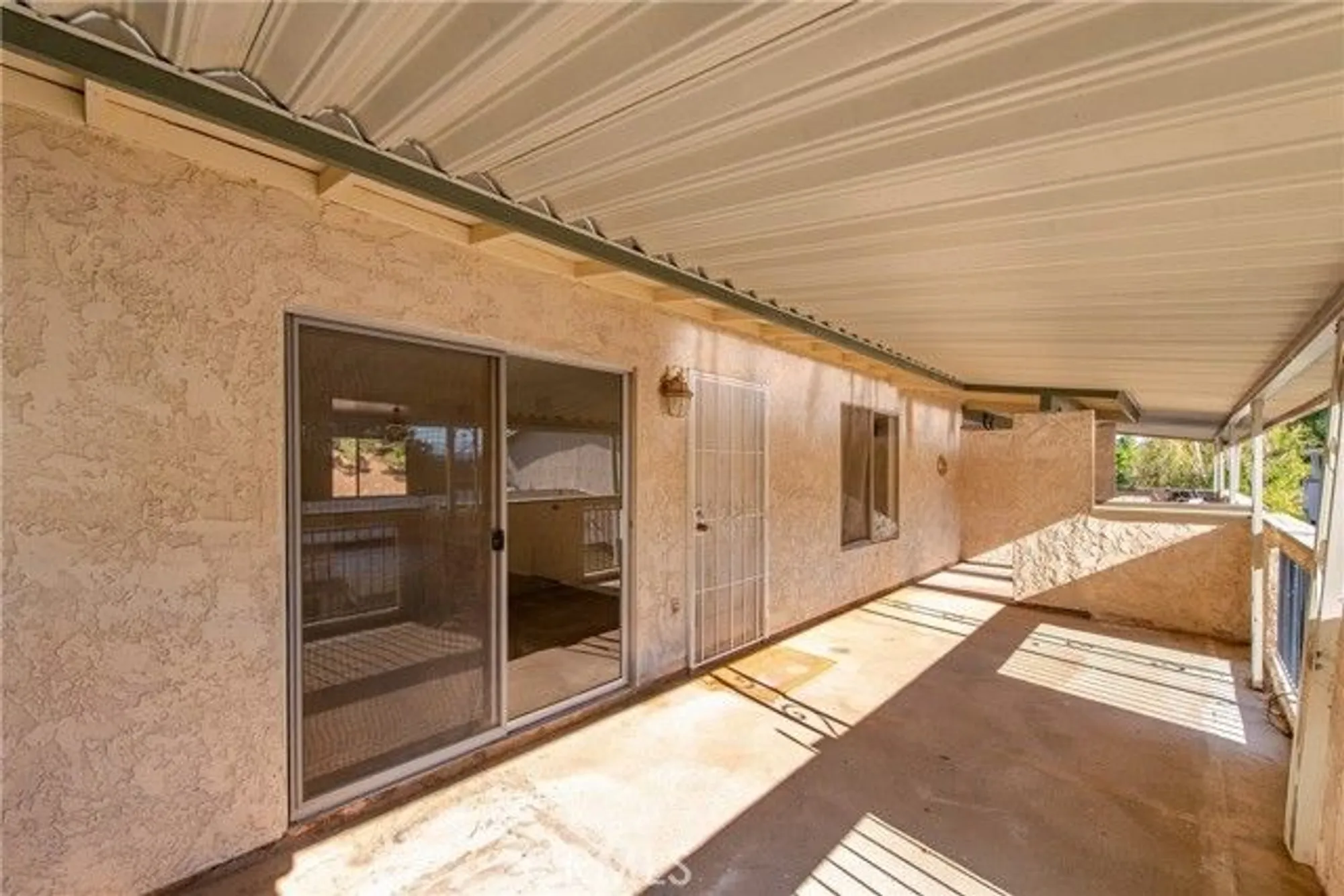 Property Slideshow image 5 of 41 | 19828 spanish oak dr, Newhall, CA, 91321