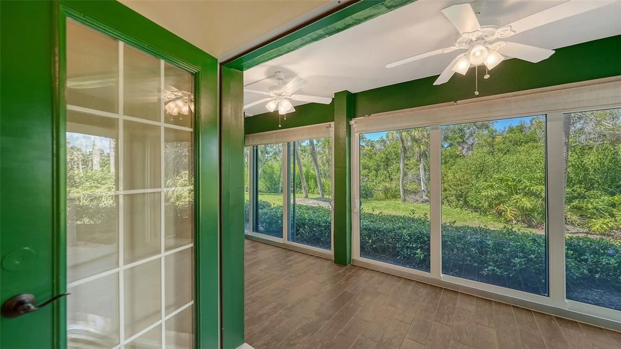 Property Slideshow image 56 of 91 | 225 hourglass way apt 103, Sarasota, FL, 34242