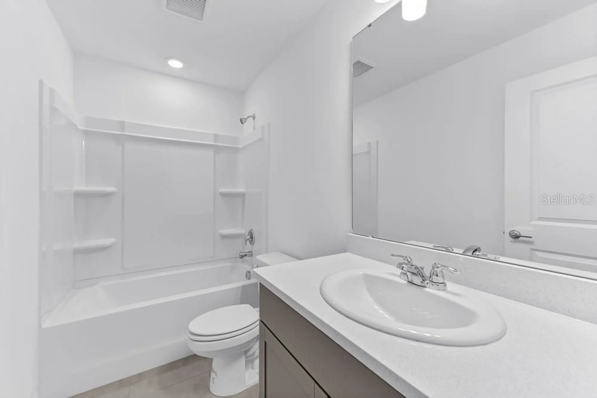 Property Slideshow image 26 of 45 | 15160 cuzcorro ct, Nokomis, FL, 34275