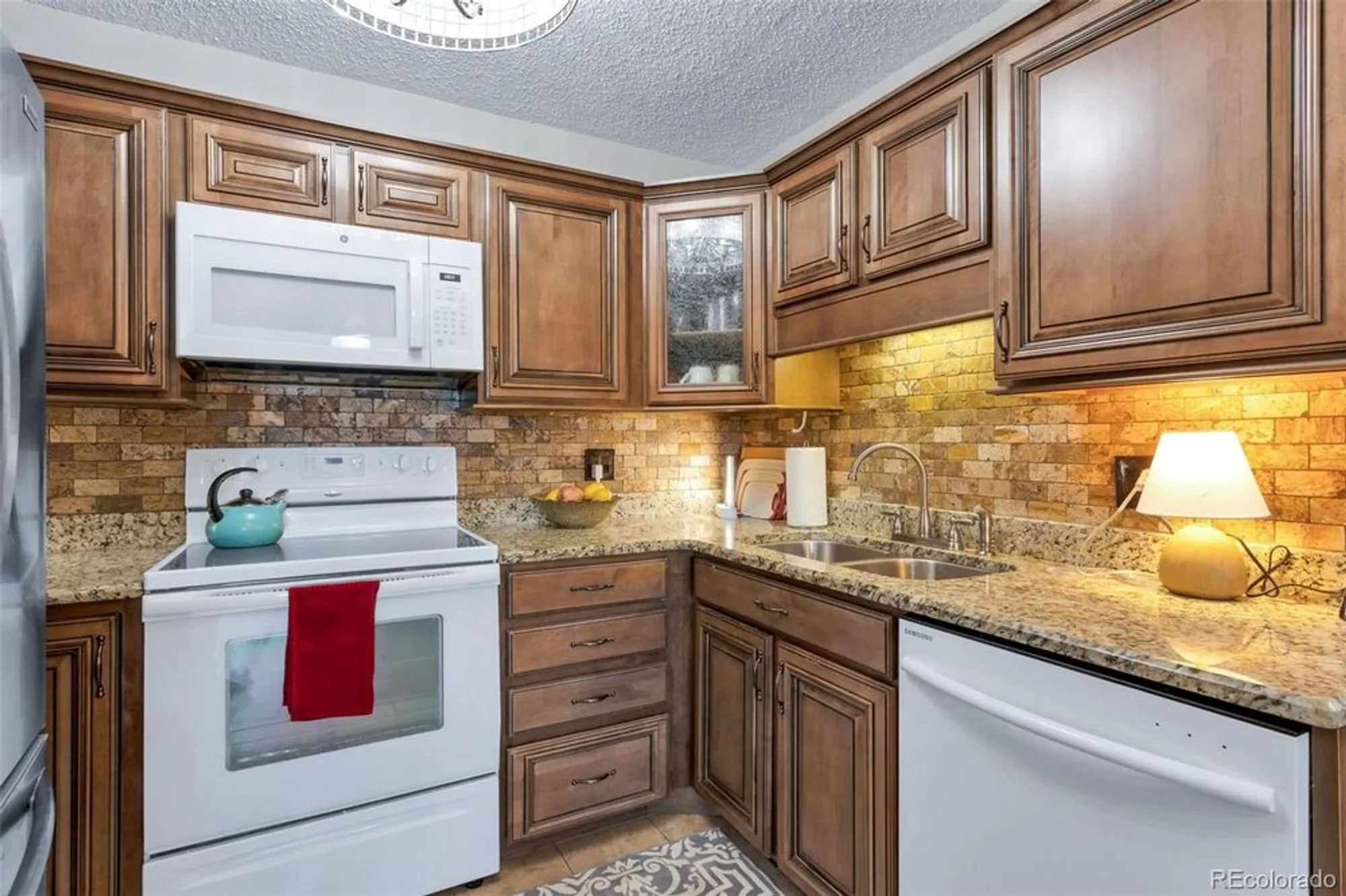 Property Slideshow image 1 of 31 | 3144 s wheeling way apt 301, Aurora, CO, 80014
