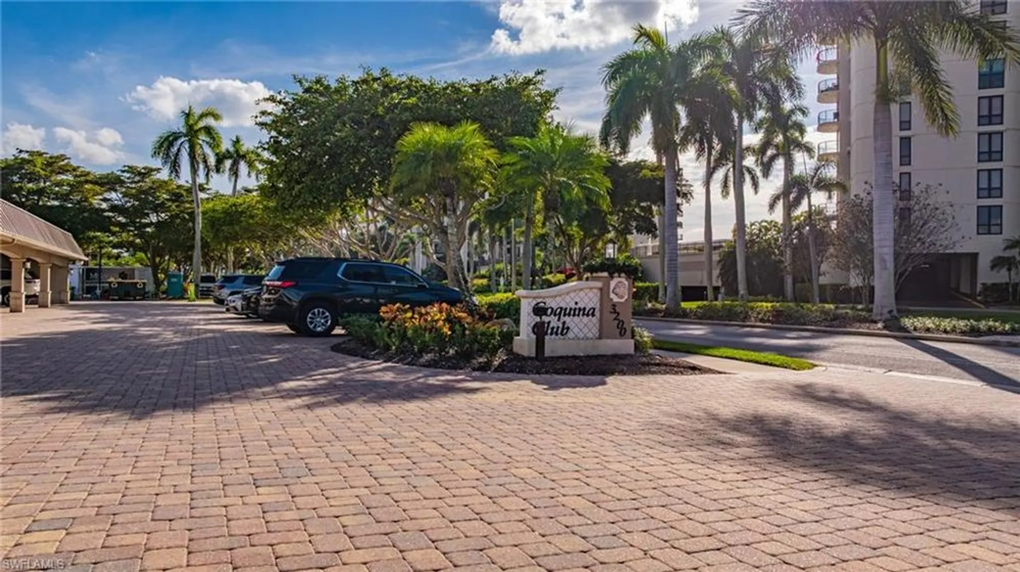 Property Slideshow image 41 of 49 | 3200 gulf shore blvd 401, Naples, FL, 34103
