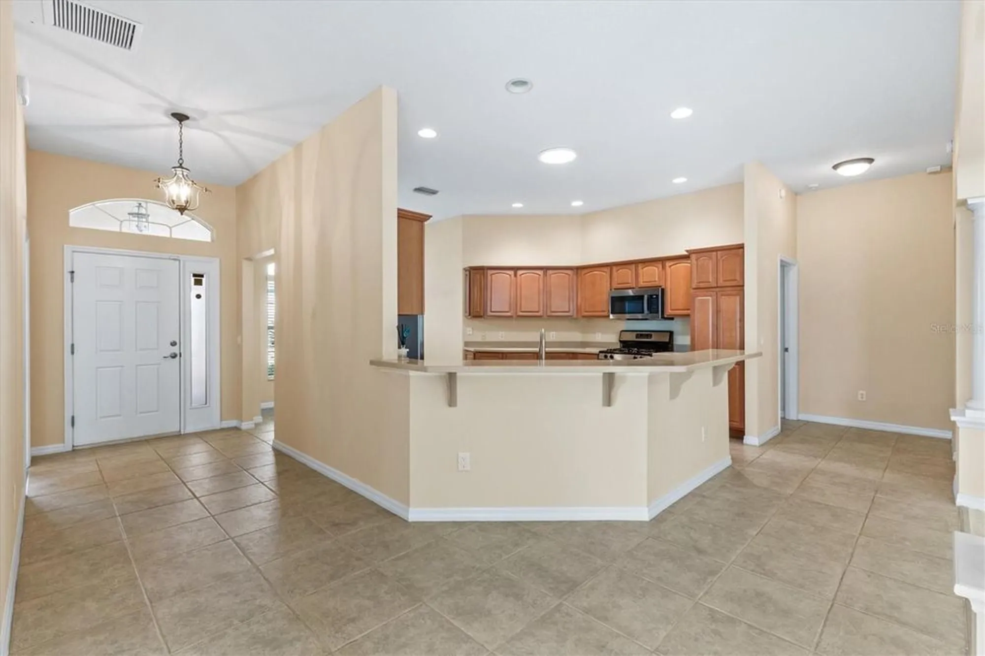 Property Slideshow image 6 of 28 | 611 allenwood loop, The Villages, FL, 32162
