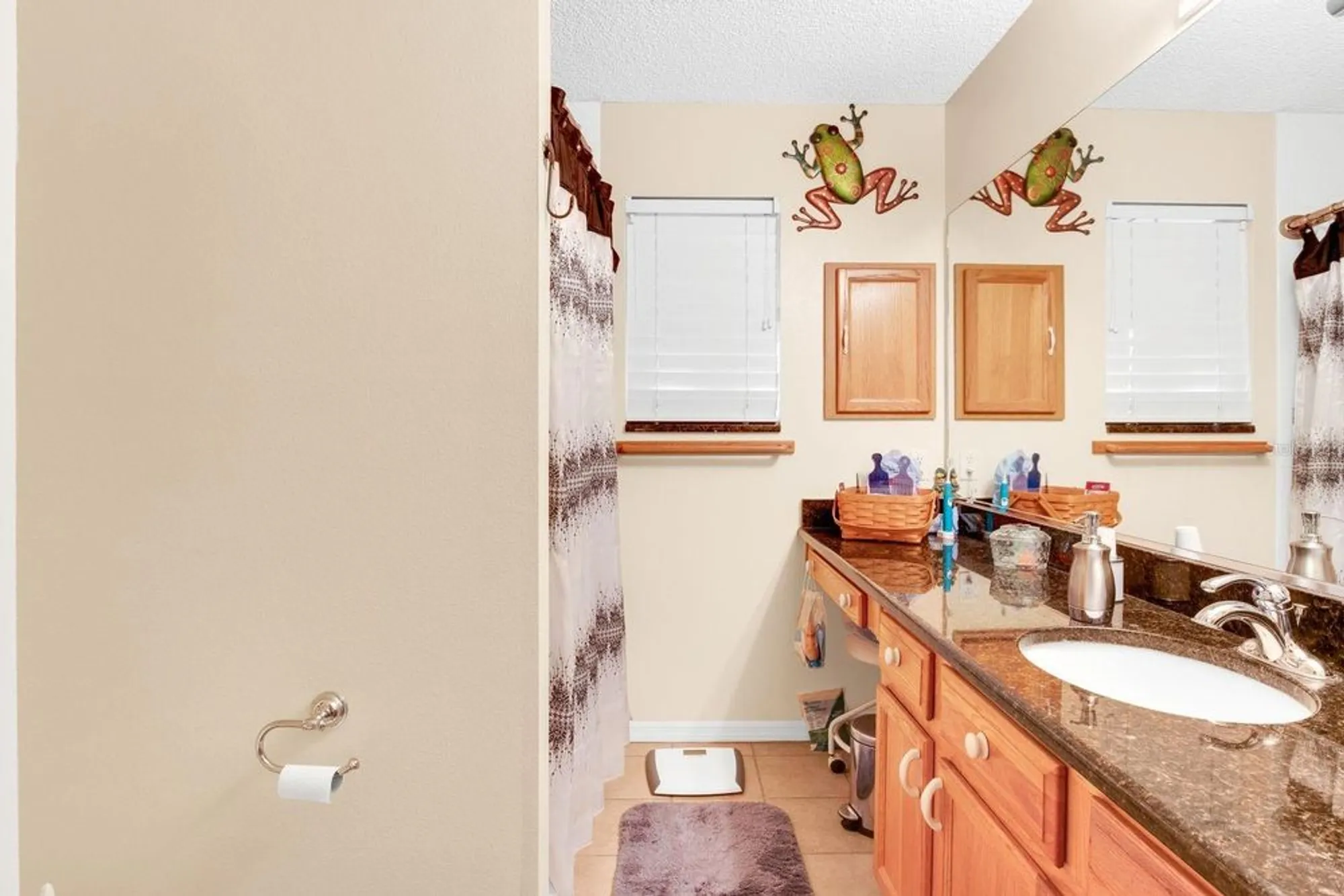 Property Slideshow image 18 of 34 | 1502 el paso way, The Villages, FL, 32162