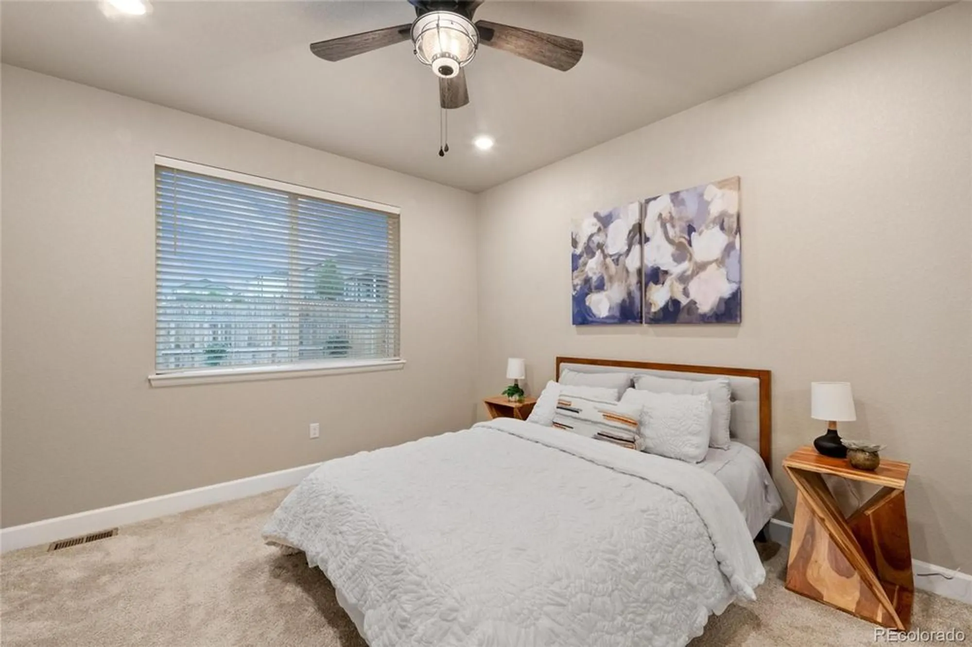 Property Slideshow image 9 of 32 | 3844 sandy vista ln, Castle Rock, CO, 80104