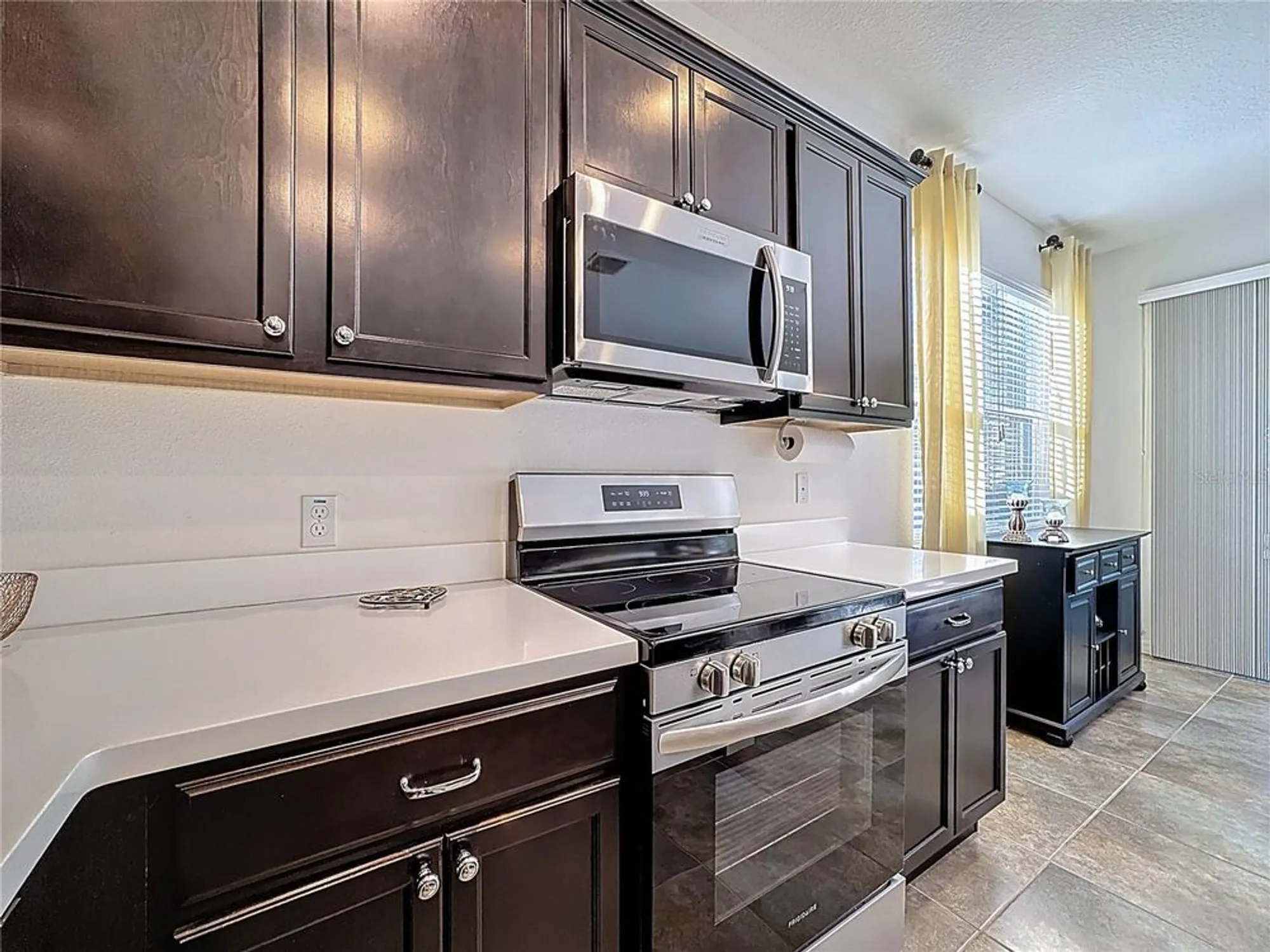Property Slideshow image 17 of 68 | 1398 del mar dr, Kissimmee, FL, 34759