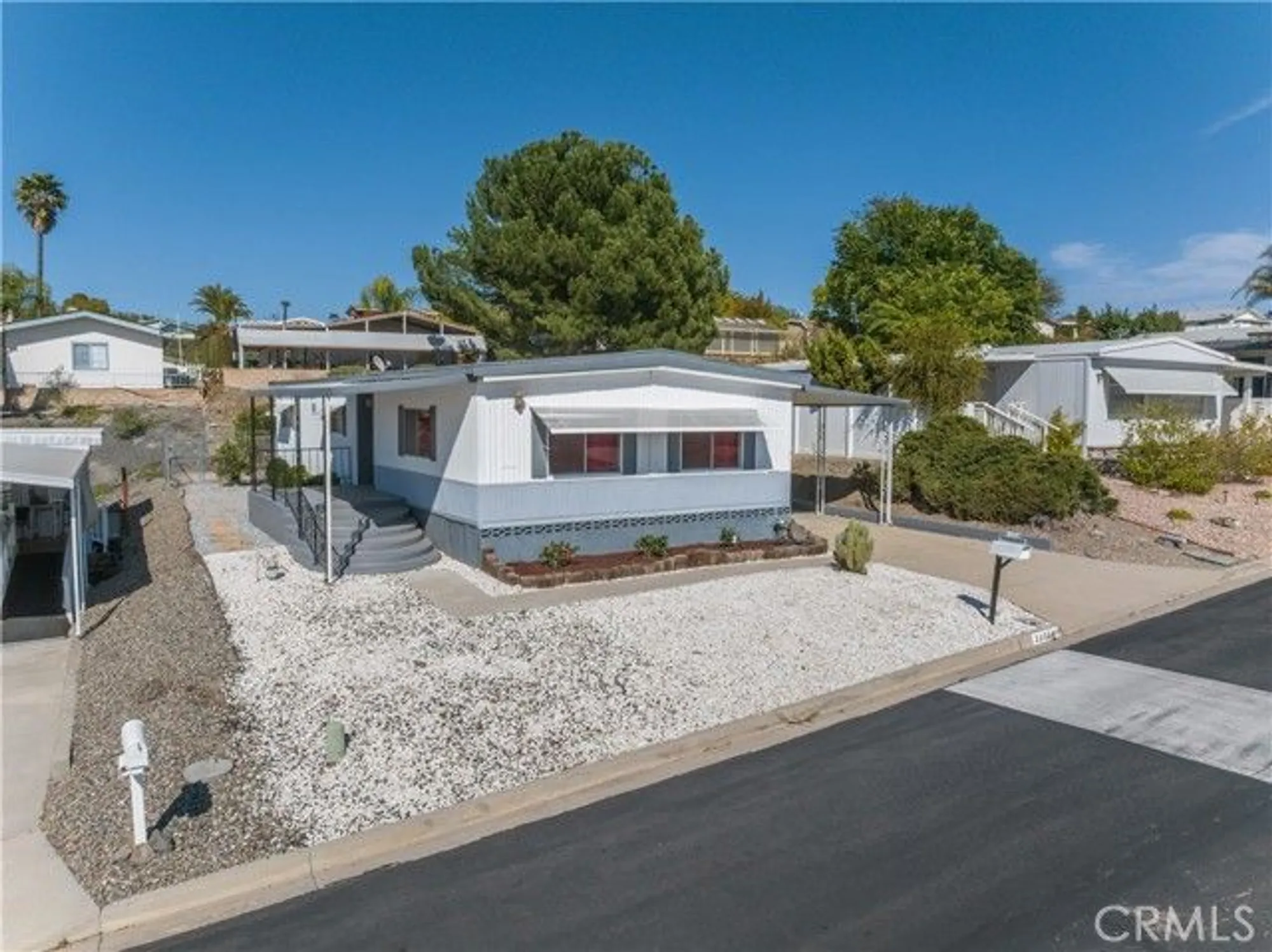 Property Slideshow image 13 of 58 | 38158 via del largo, Murrieta, CA, 92563