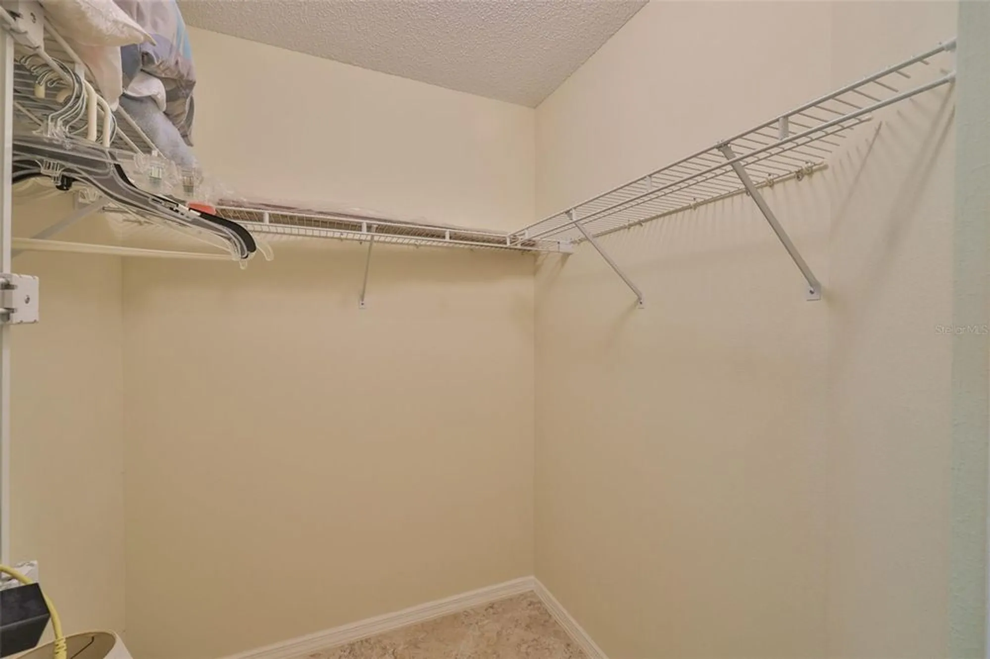 Property Slideshow image 17 of 37 | 2431 nantucket harbor loop # 61, Sun City Center, FL, 33573