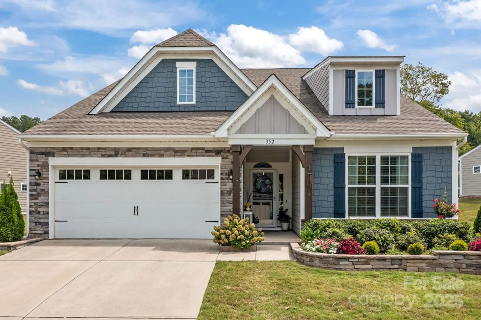 Property Slideshow image 1 of 29 | 352 picasso trl, Mount Holly, NC, 28120