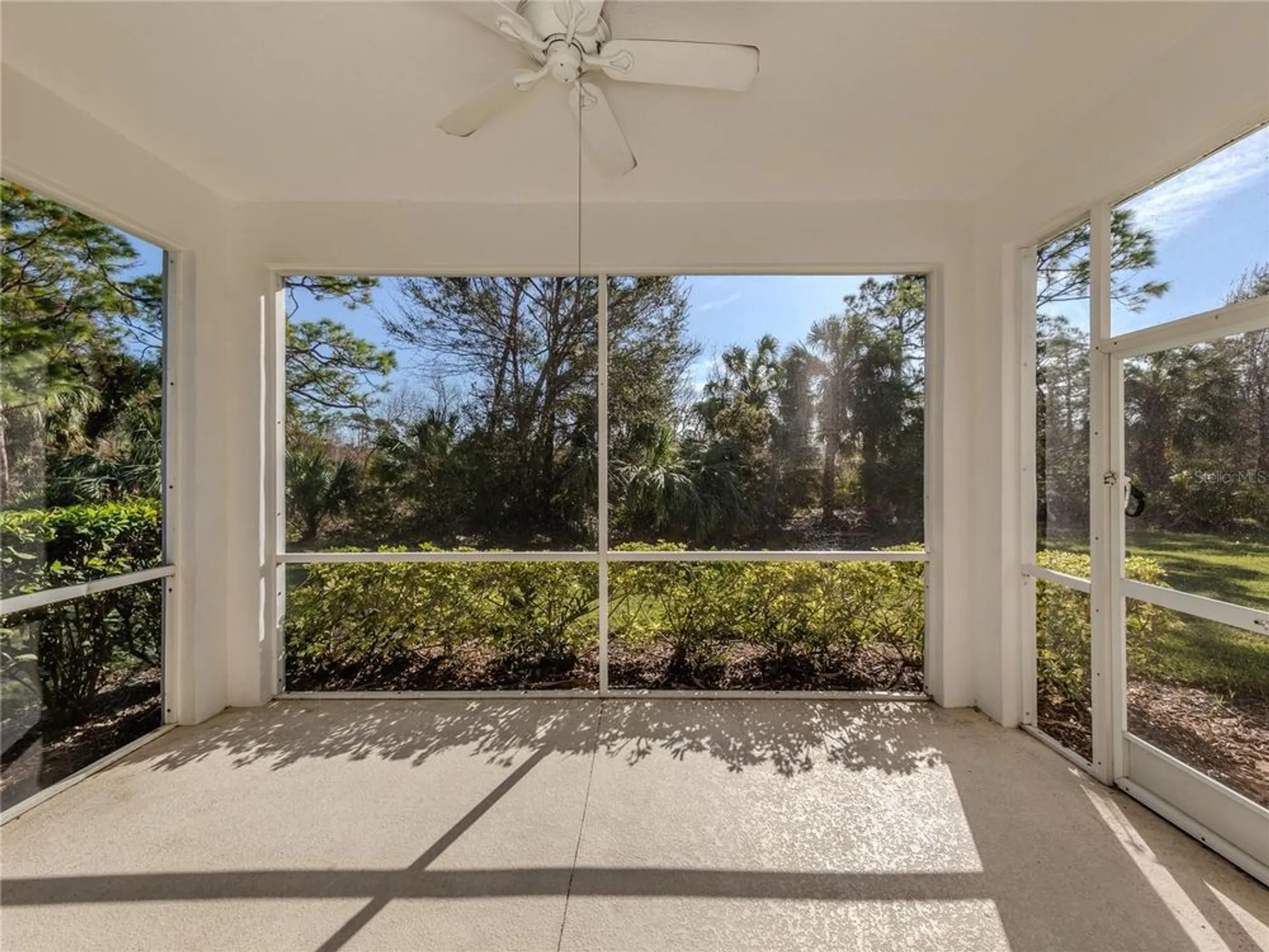 Property Slideshow image 14 of 33 | 1622 monarch dr # 1622, Venice, FL, 34293