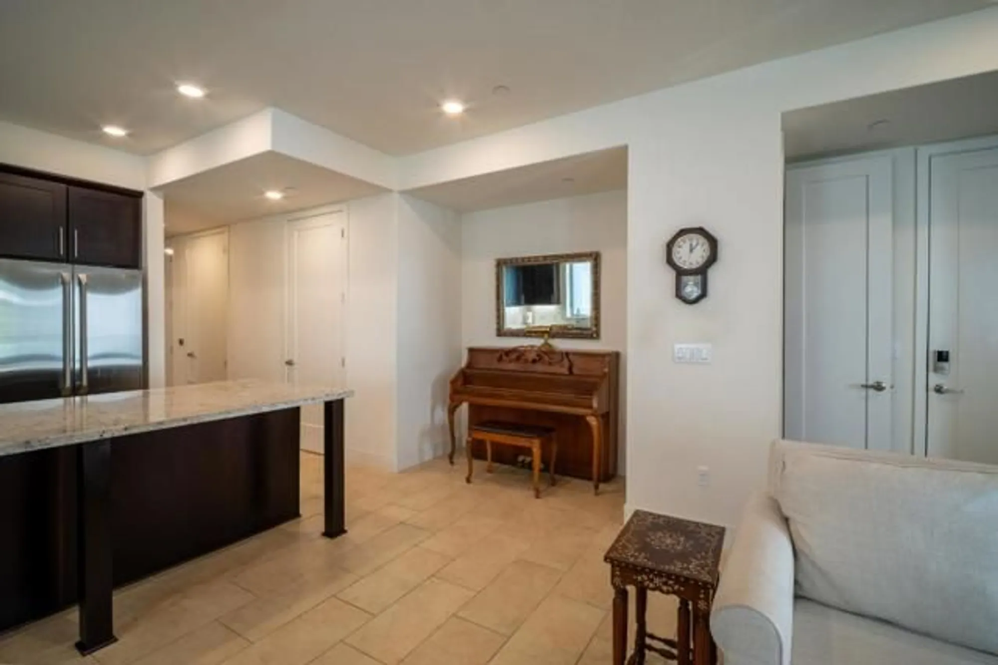 Property Slideshow image 17 of 46 | 708 eppleton ln unit 204, Foster City, CA, 94404