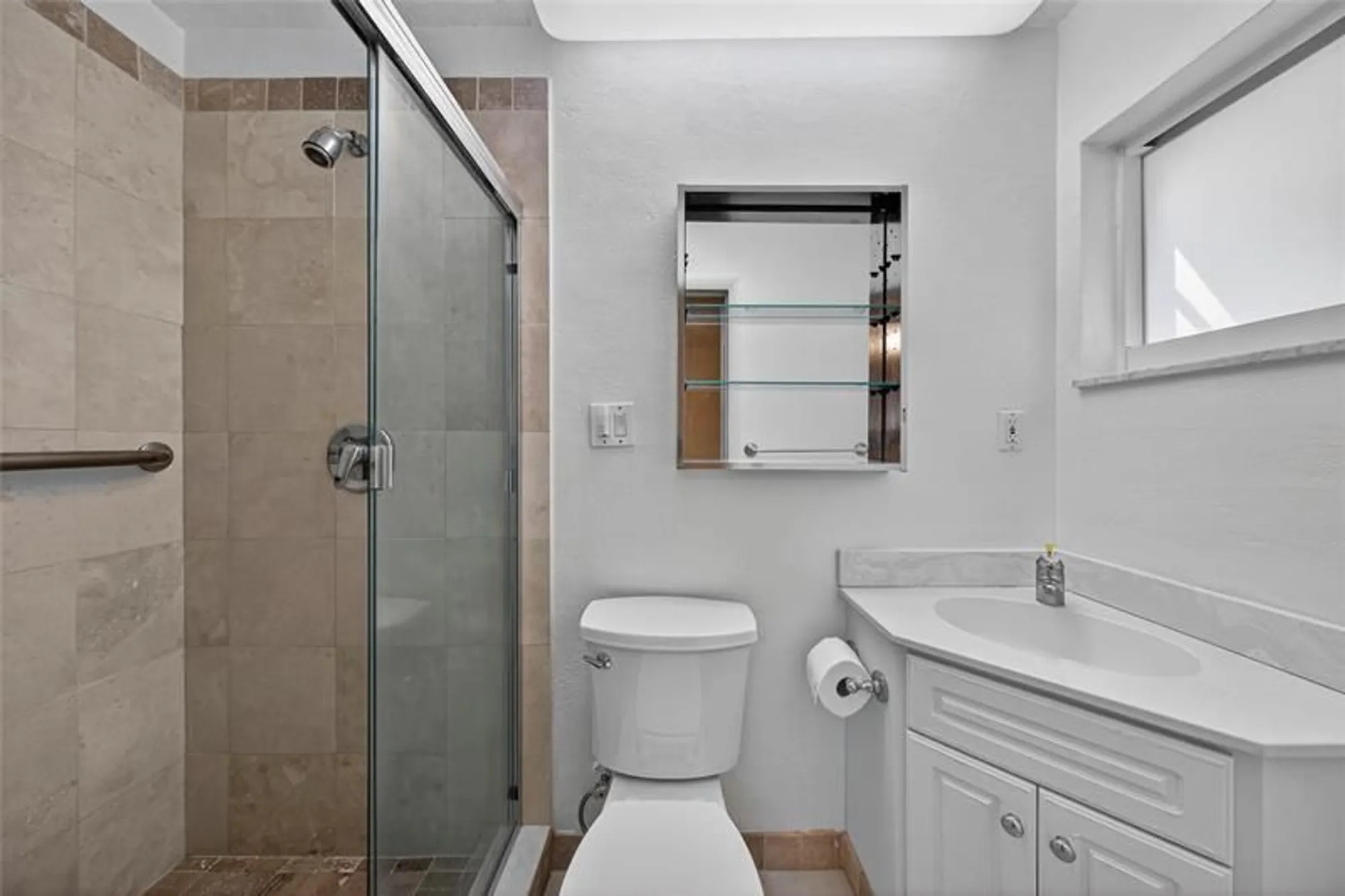 Property Slideshow image 30 of 67 | 2711 nw 4th ave, Pompano Beach, FL, 33064