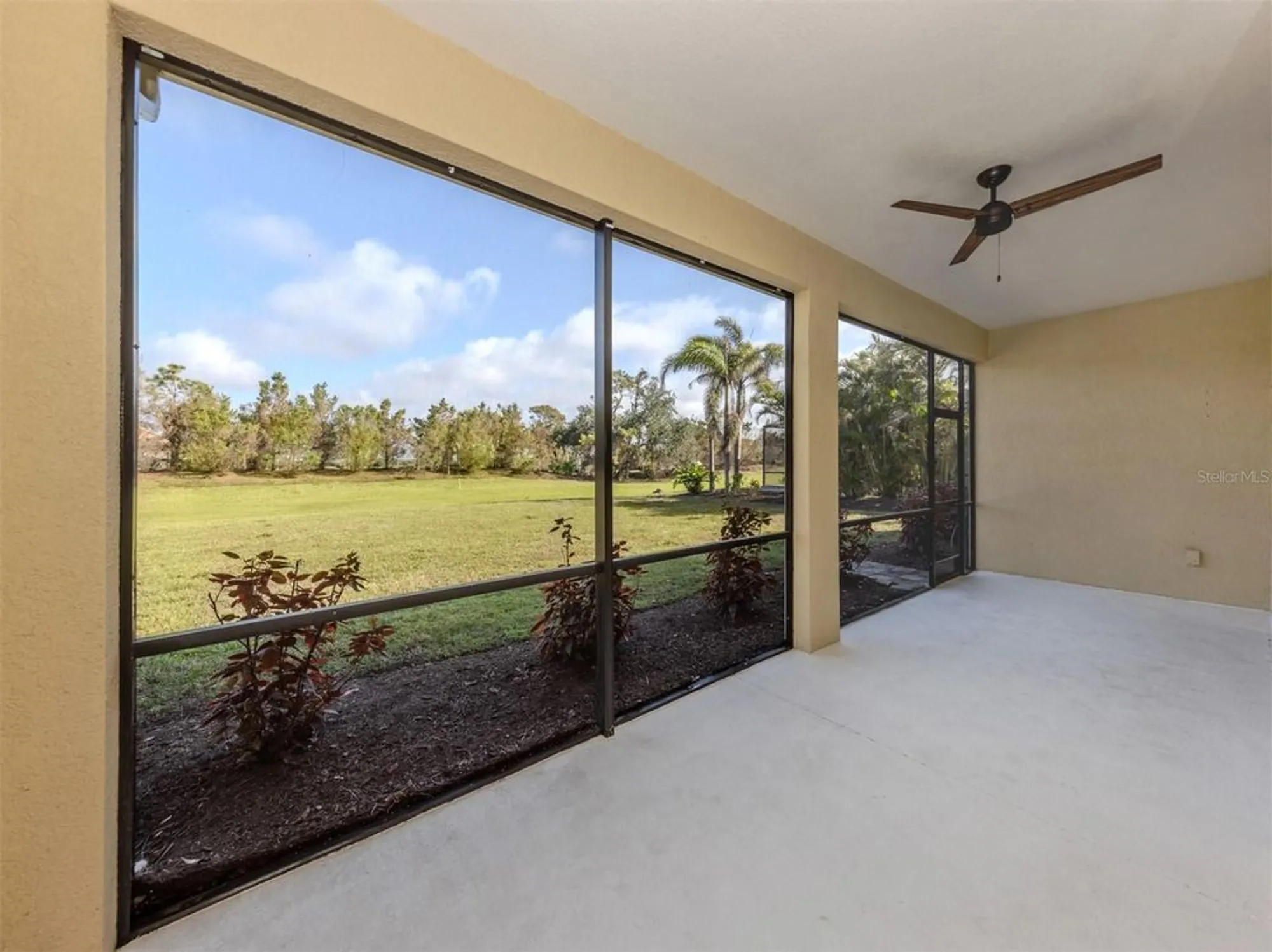 Property Slideshow image 27 of 34 | 10768 trophy dr, Englewood, FL, 34223