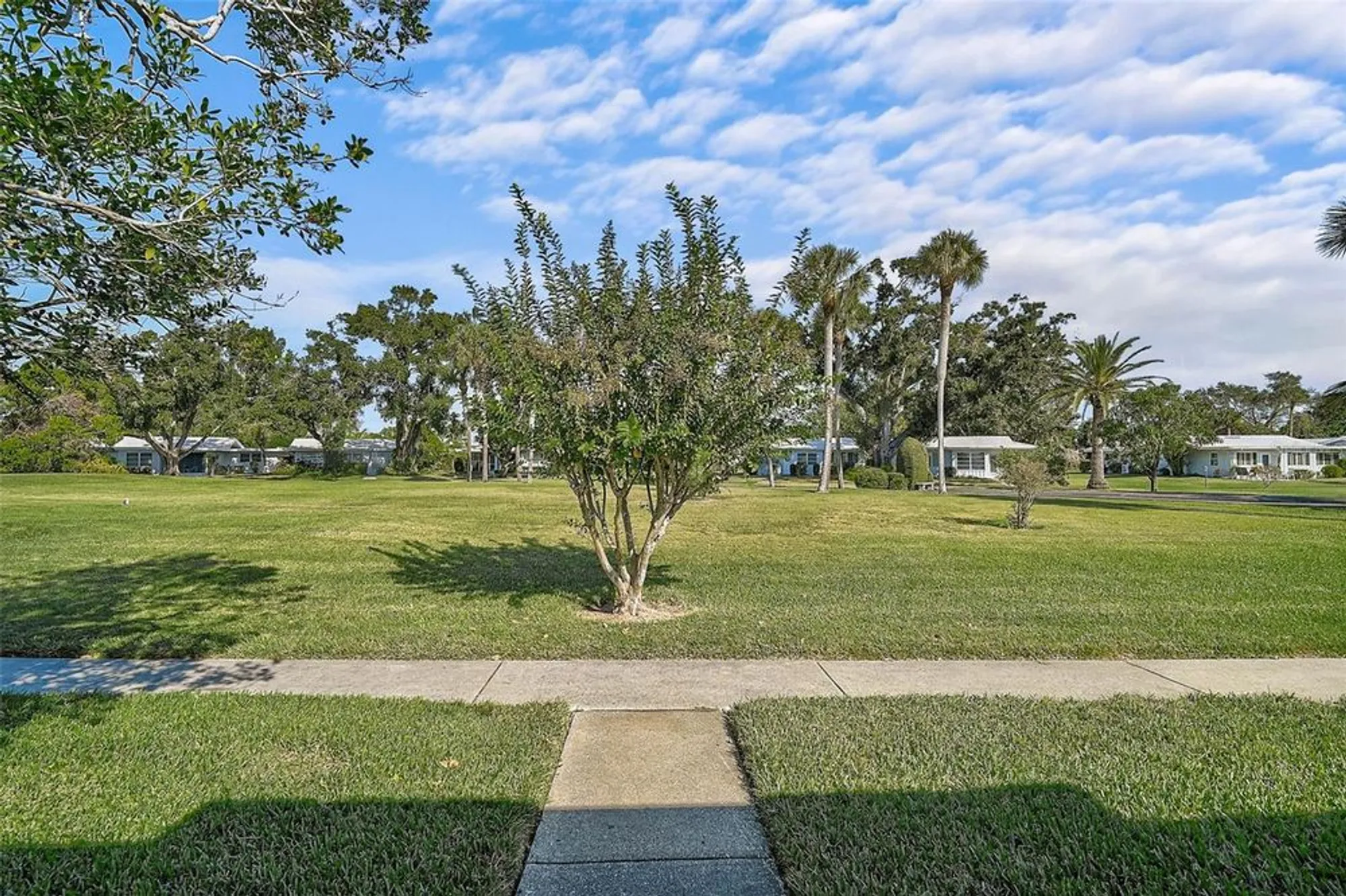 Property Slideshow image 31 of 38 | 3251 southfield ln # 917, Sarasota, FL, 34239