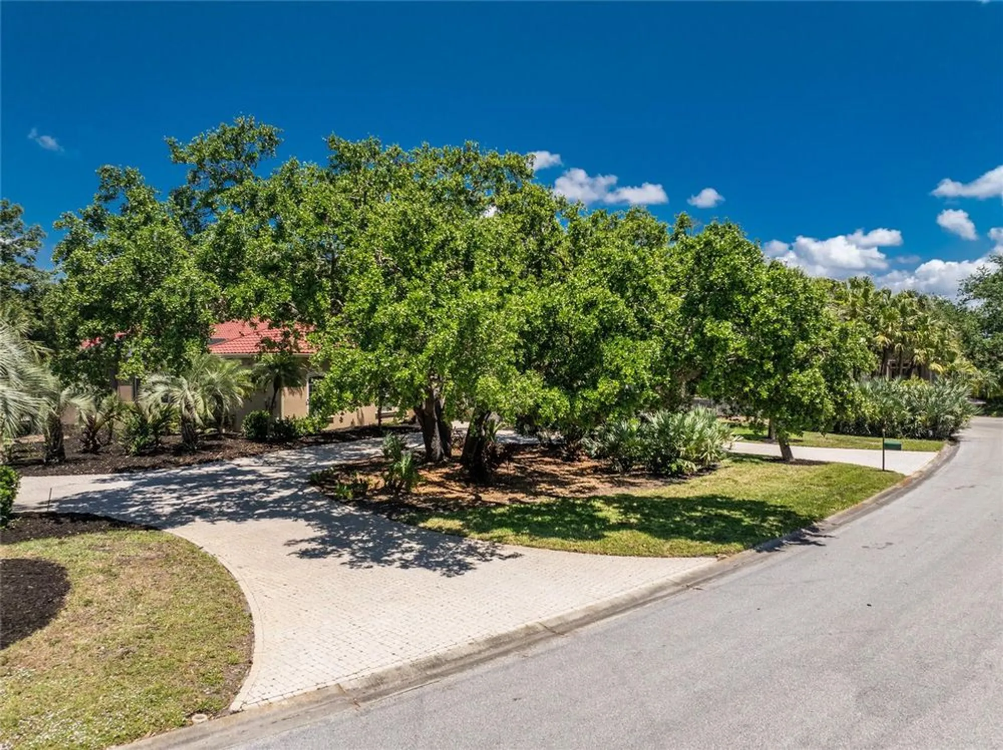 Property Slideshow image 78 of 98 | 26 saint croix way, Englewood, FL, 34223