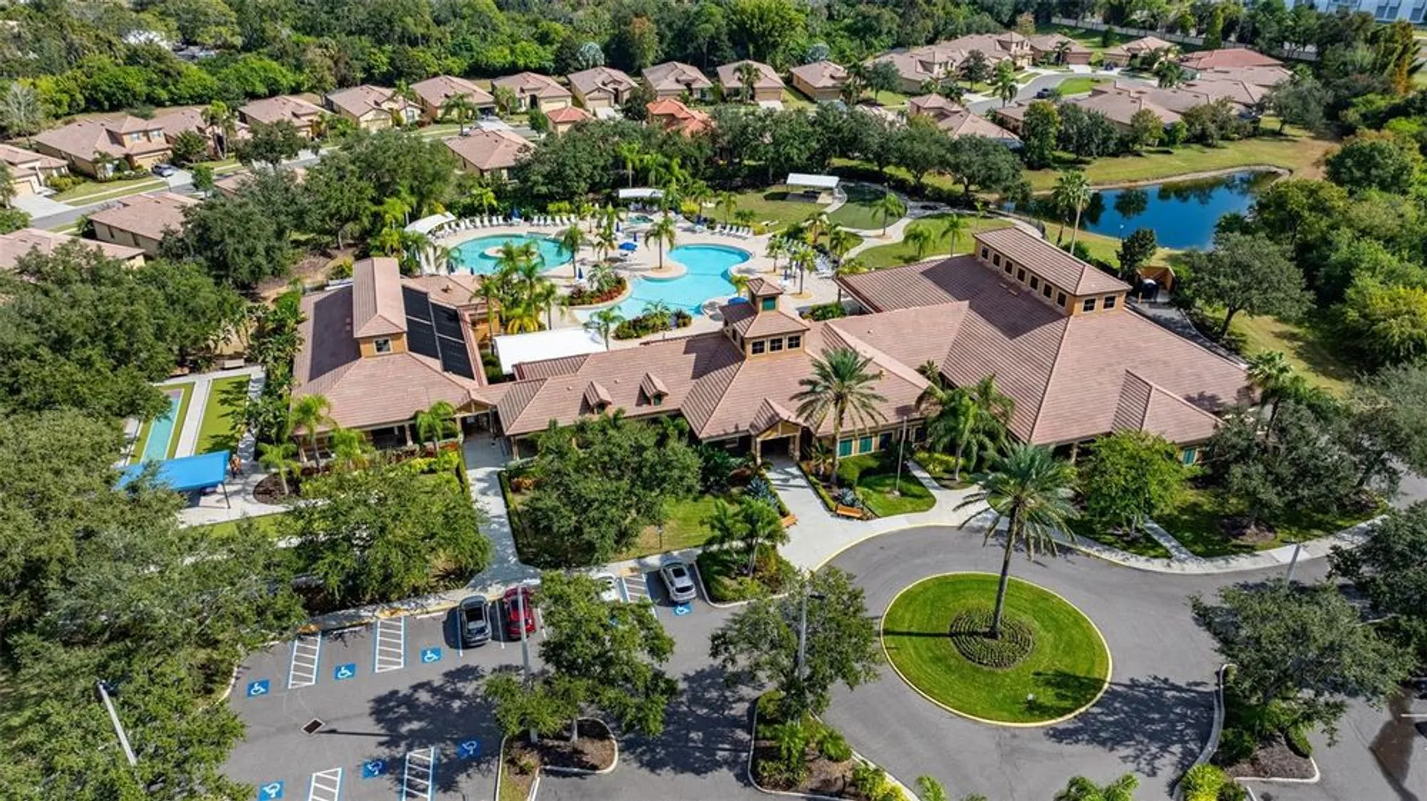 Property Slideshow image 45 of 54 | 5808 hidden falls ln, Apollo Beach, FL, 33572