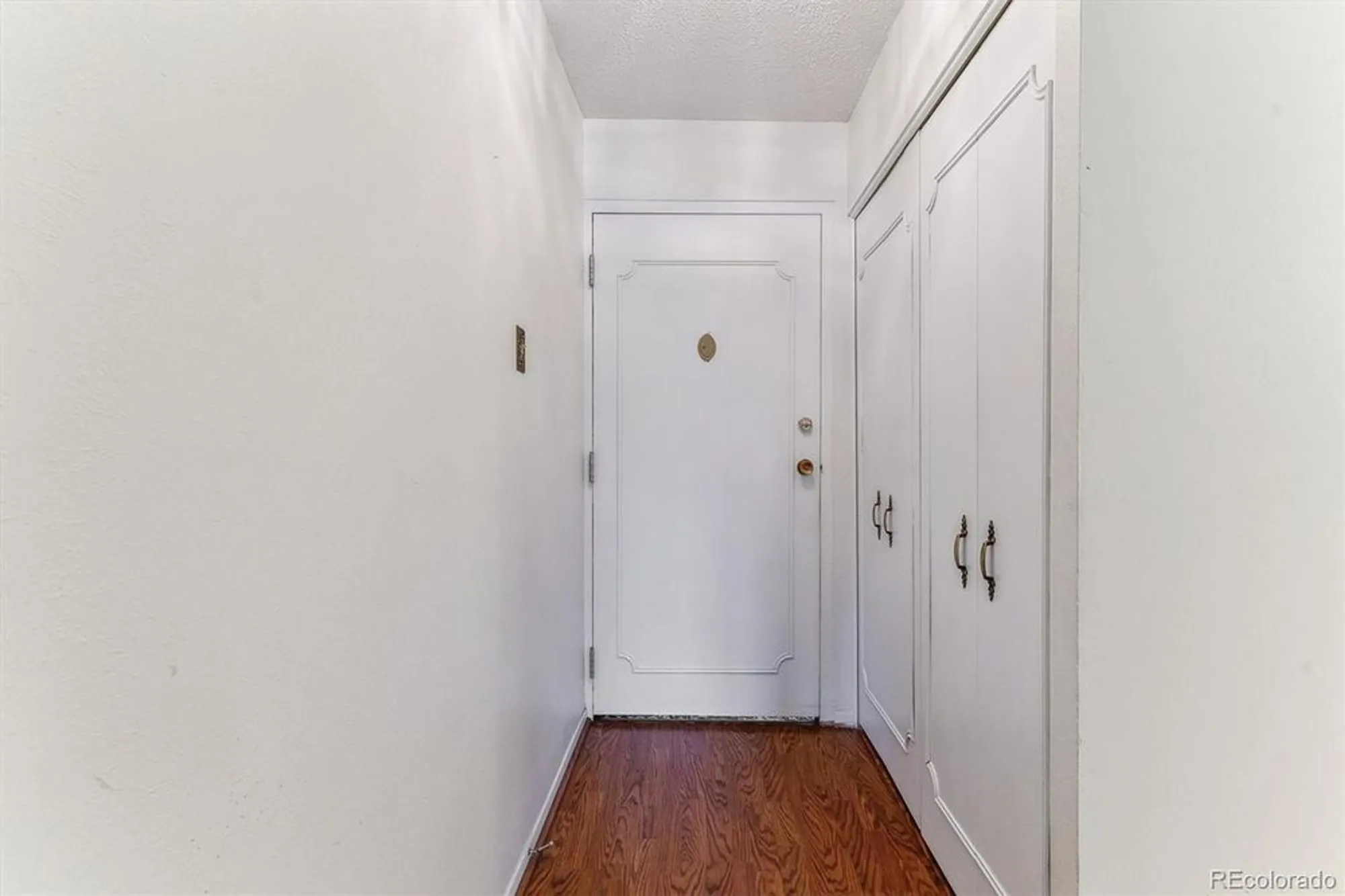 Property Slideshow image 19 of 26 | 620 s alton way 5b, Denver, CO, 80247