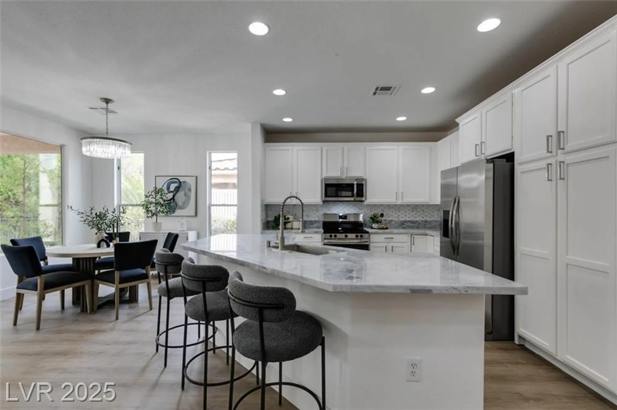 Property Slideshow image 7 of 46 | 5029 alfingo st, Las Vegas, NV, 89135