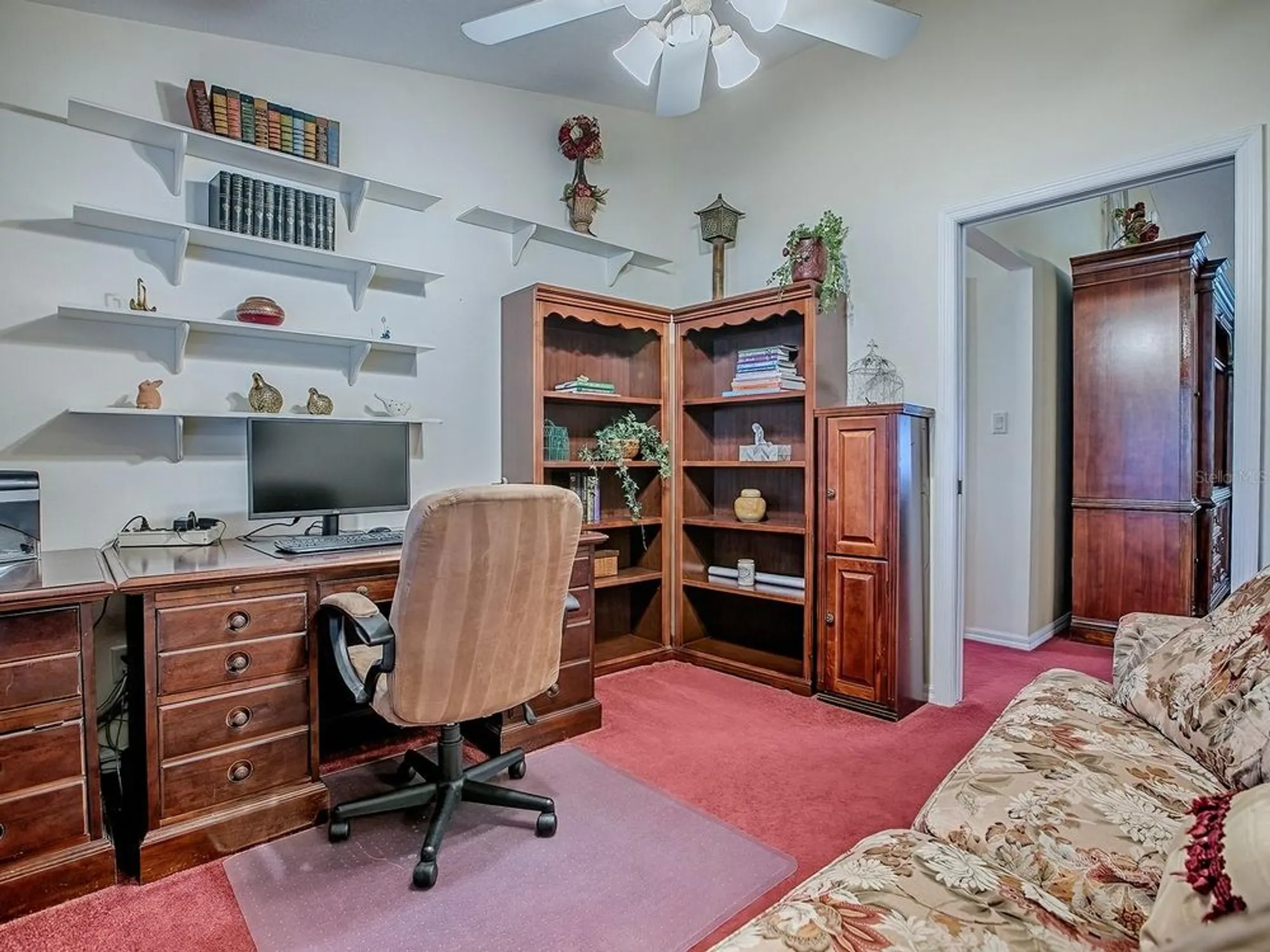 Property Slideshow image 23 of 62 | 25749 whisper oaks rd, Leesburg, FL, 34748