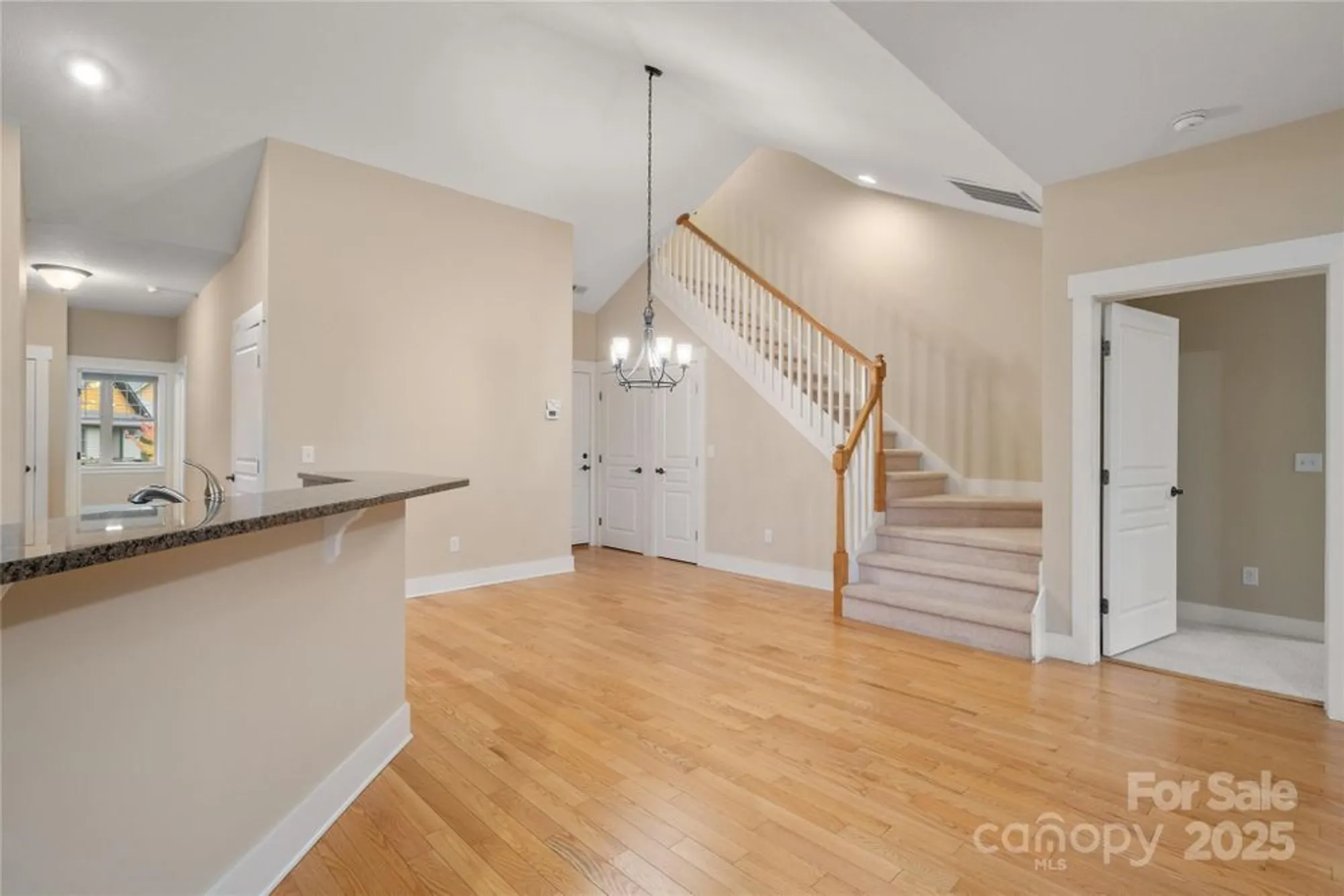 Property Slideshow image 19 of 41 | 22 craftsman view dr, Asheville, NC, 28804