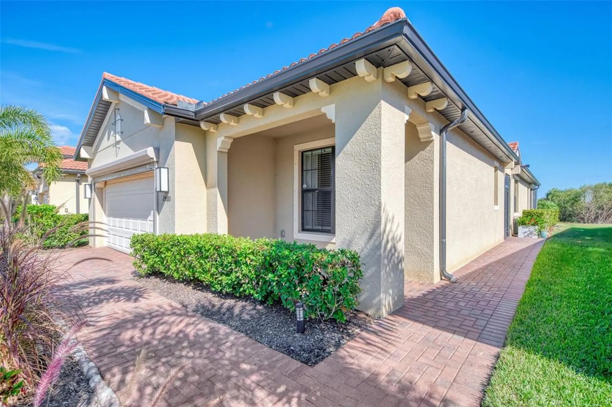 Property Slideshow image 8 of 100 | 24080 spartina dr, Venice, FL, 34293