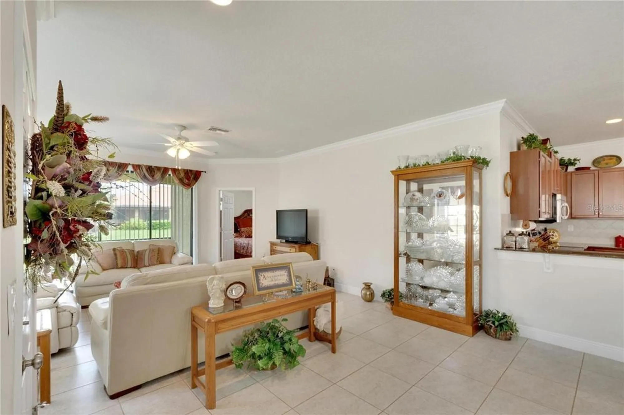 Property Slideshow image 13 of 36 | 5648 sunset falls dr, Apollo Beach, FL, 33572