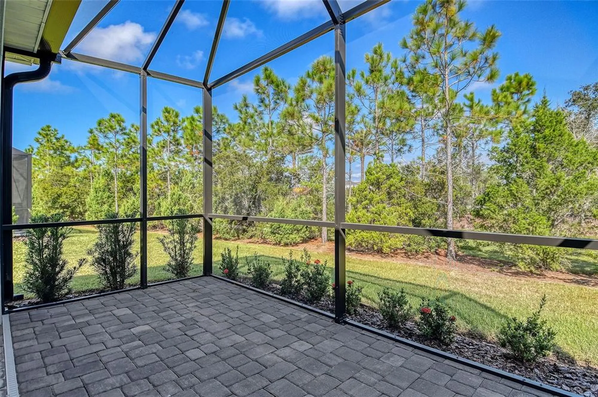 Property Slideshow image 13 of 41 | 12697 palatka dr, Venice, FL, 34293