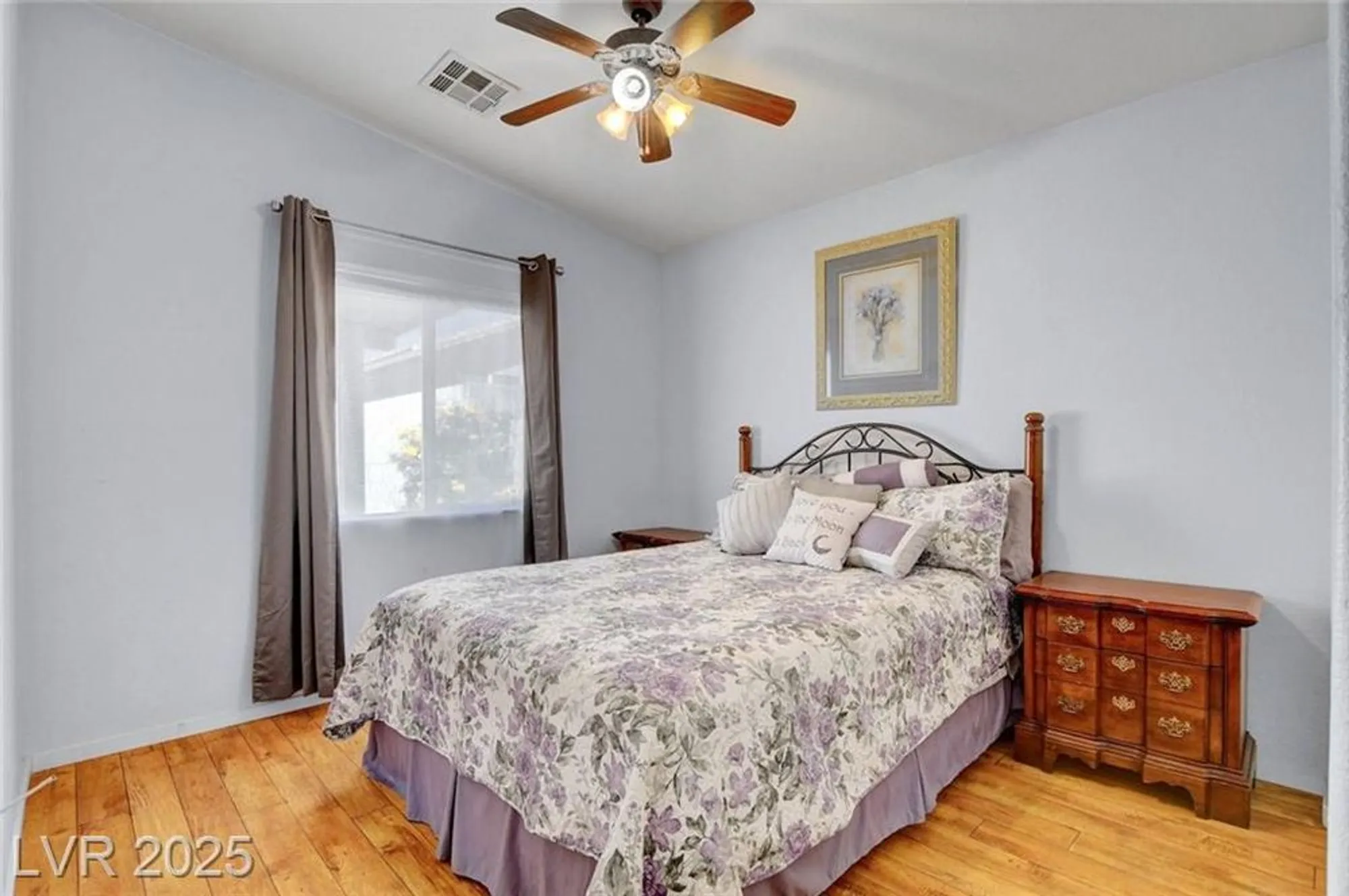 Property Slideshow image 28 of 56 | 5043 mascaro dr, Las Vegas, NV, 89122